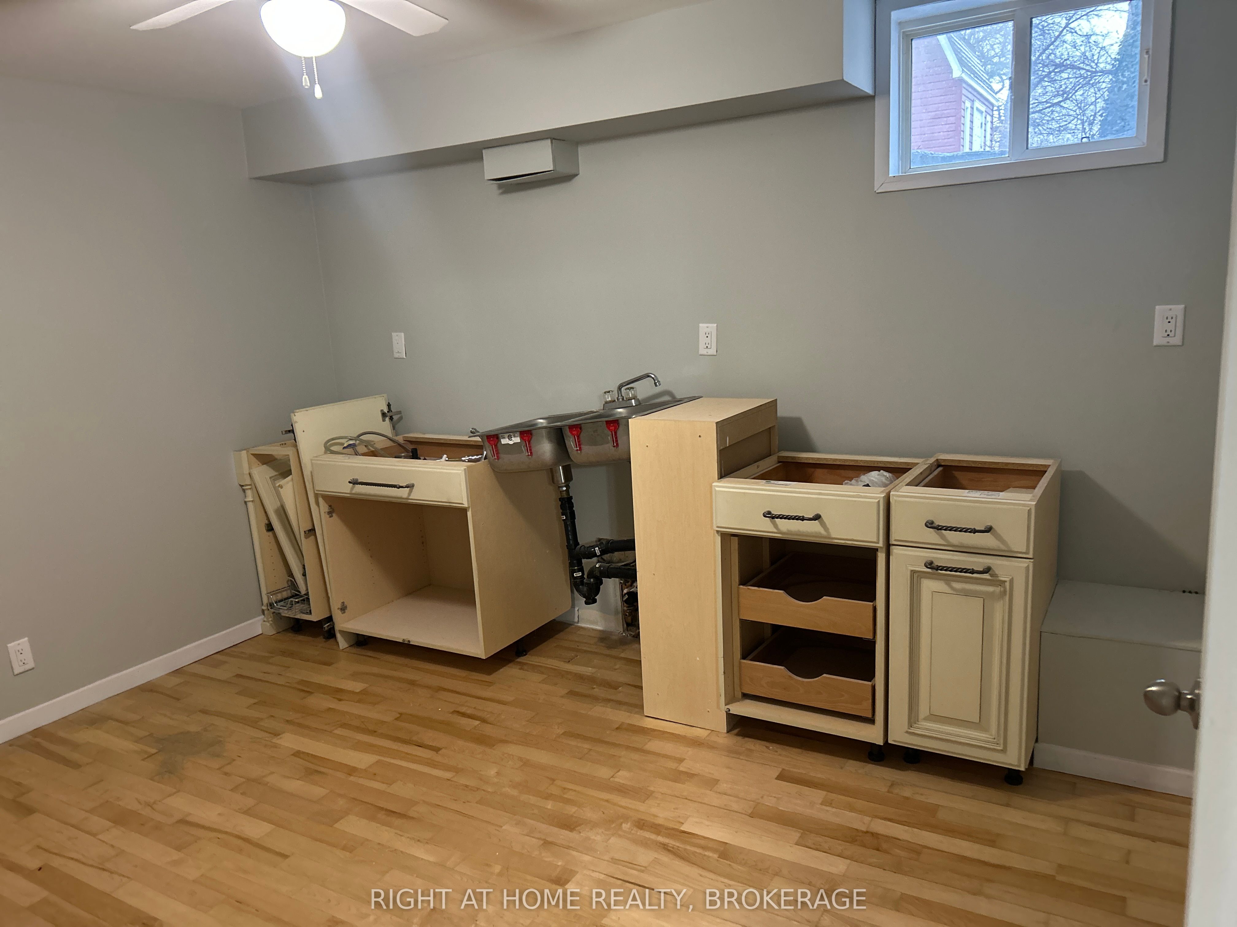 513 Enfield Road Property Photo 16