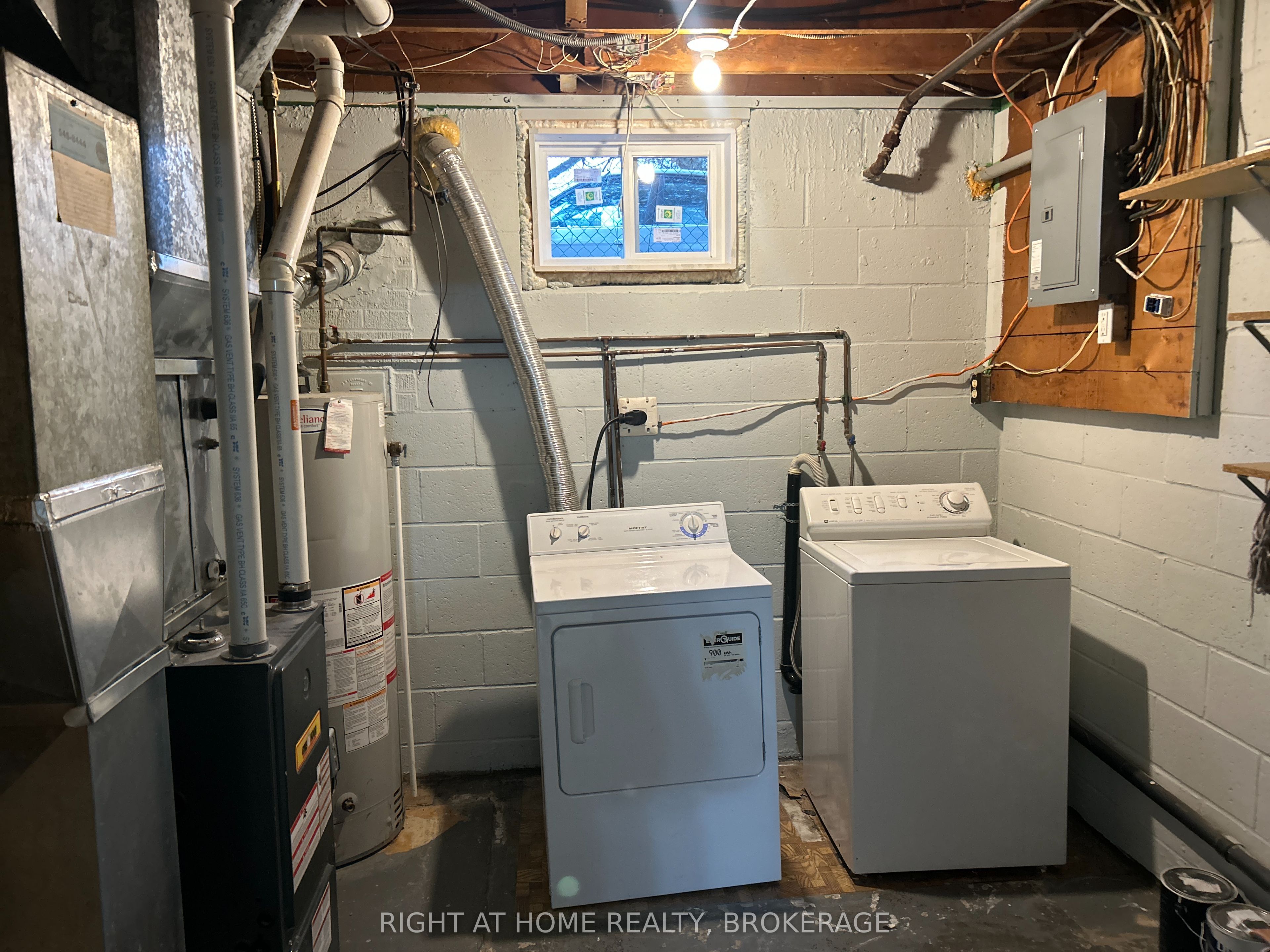 513 Enfield Road Property Photo 19