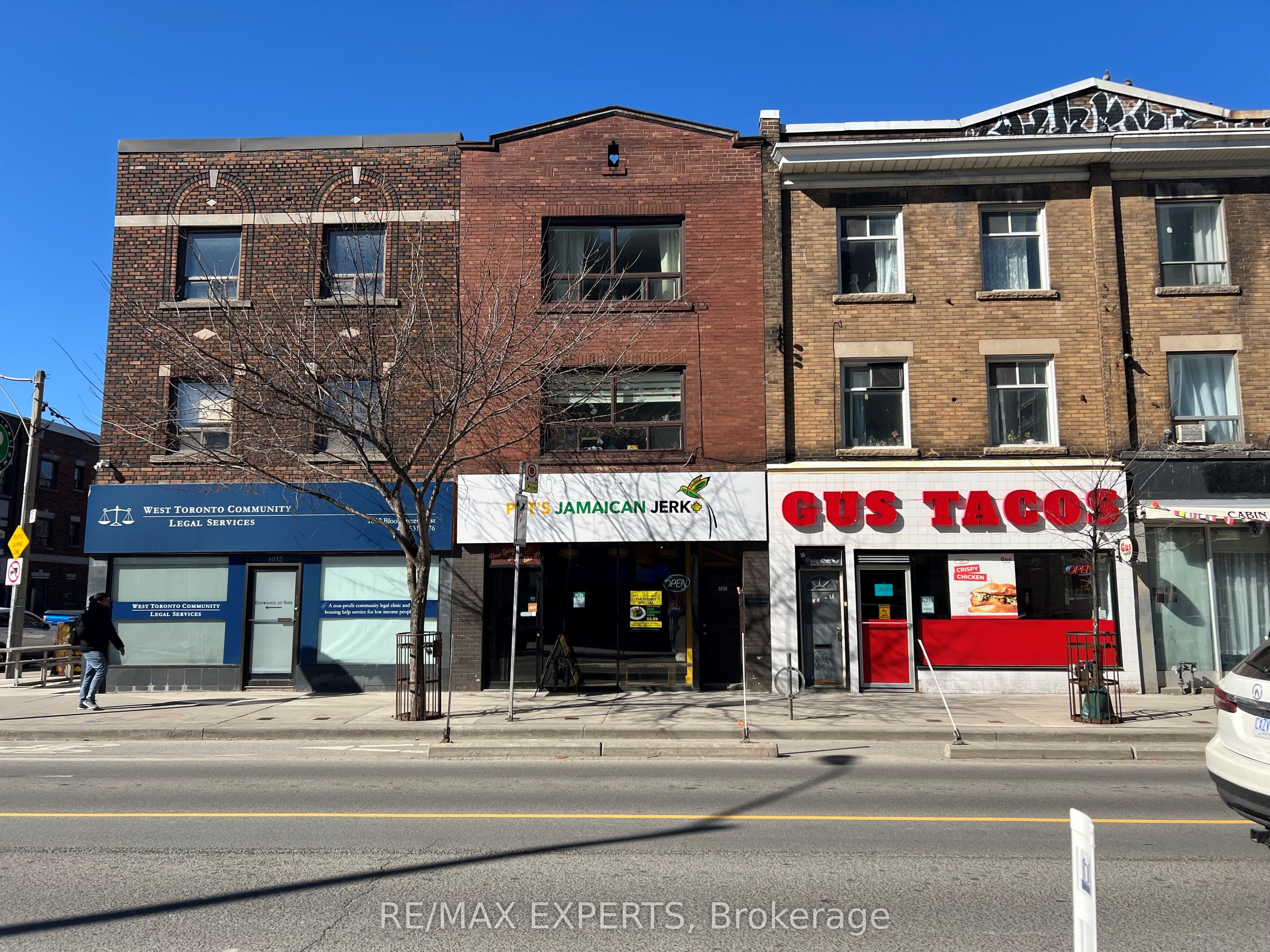 1030 Bloor Street Property Photo 3