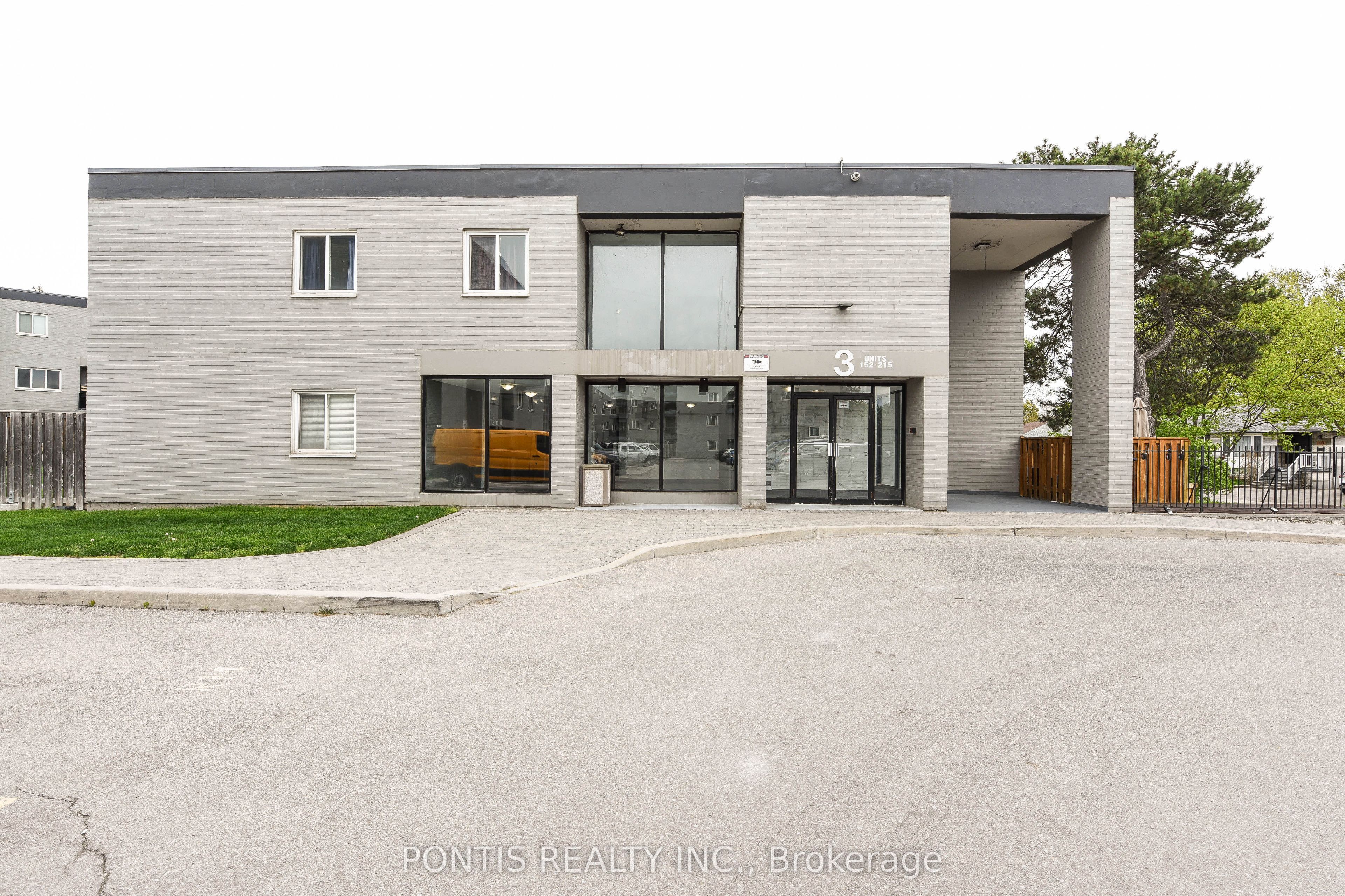 #214 - 2001 Bonnymede Drive Property Photo 1
