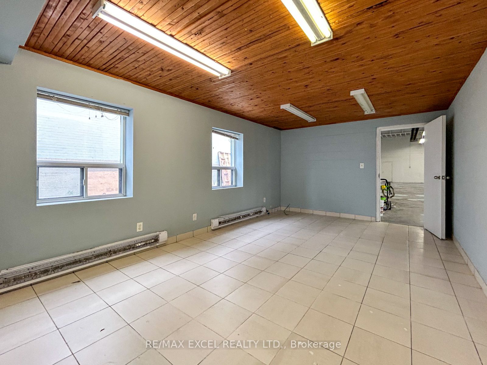 31 Milford Avenue Property Photo 8