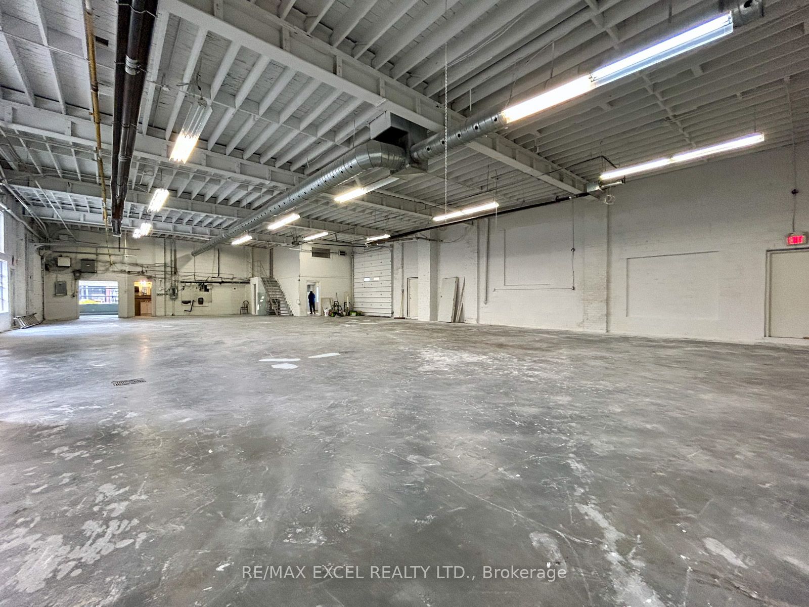 31 Milford Avenue Property Photo 13