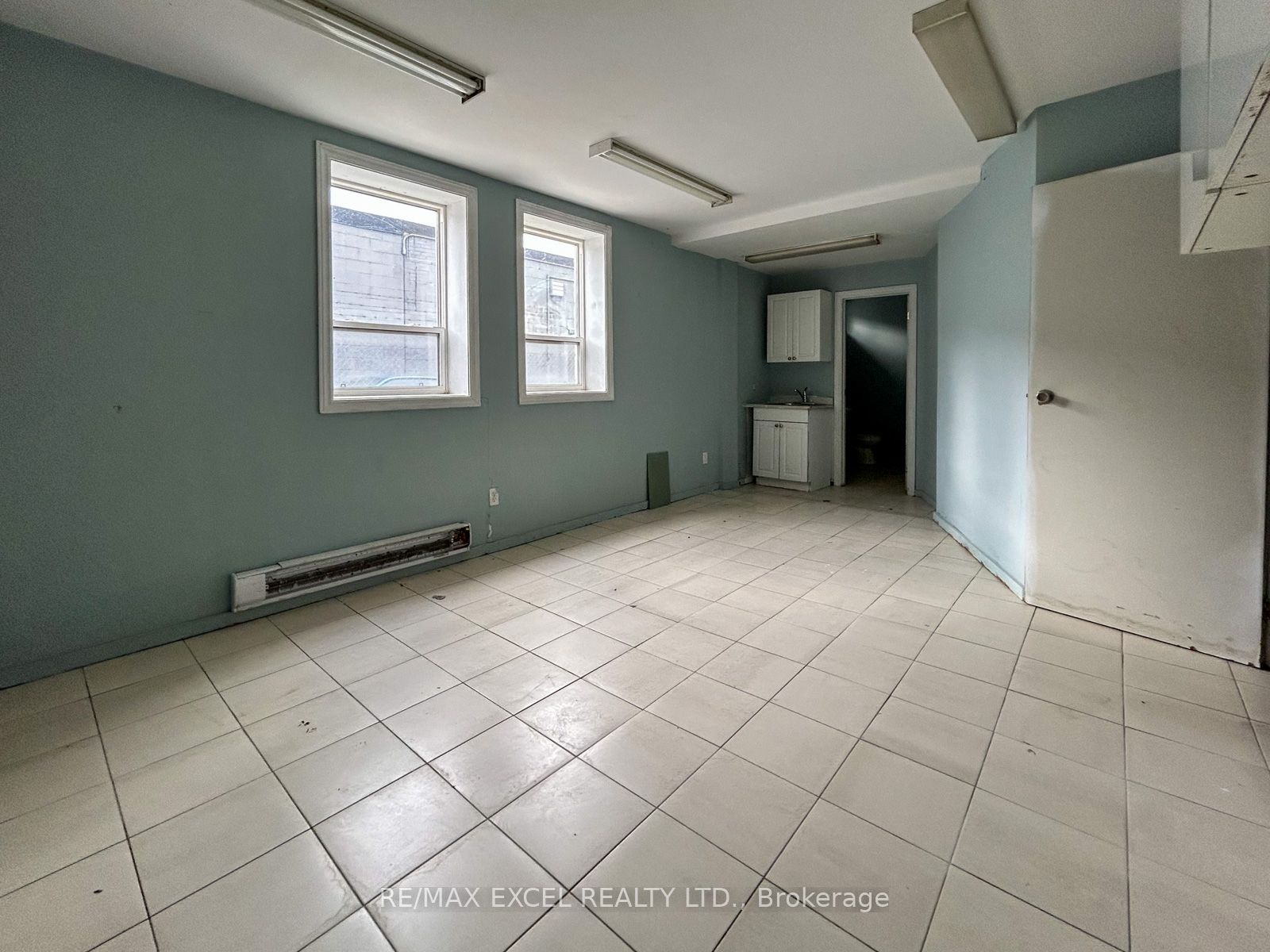 31 Milford Avenue Property Photo 17