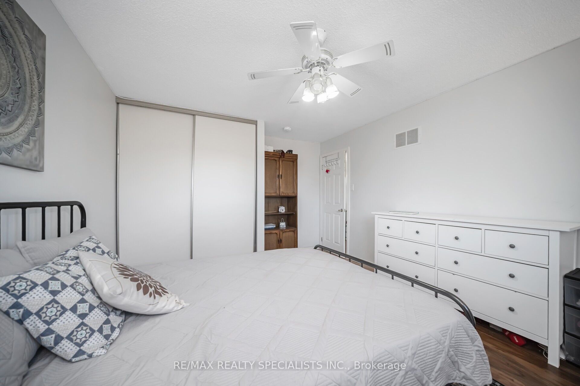 53 Northampton Street Property Photo 30