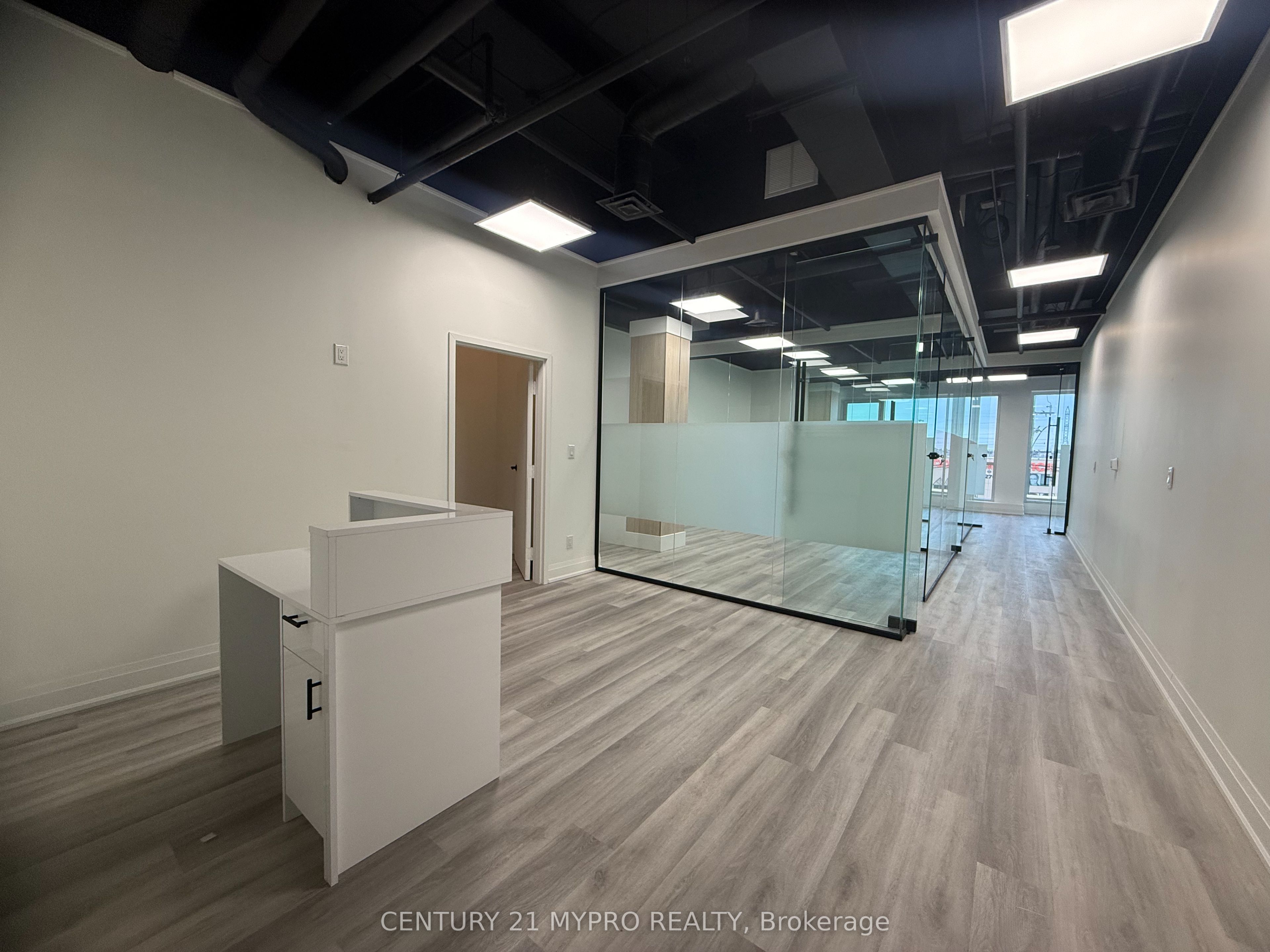 #205 - 1275 Finch Avenue Property Photo 1