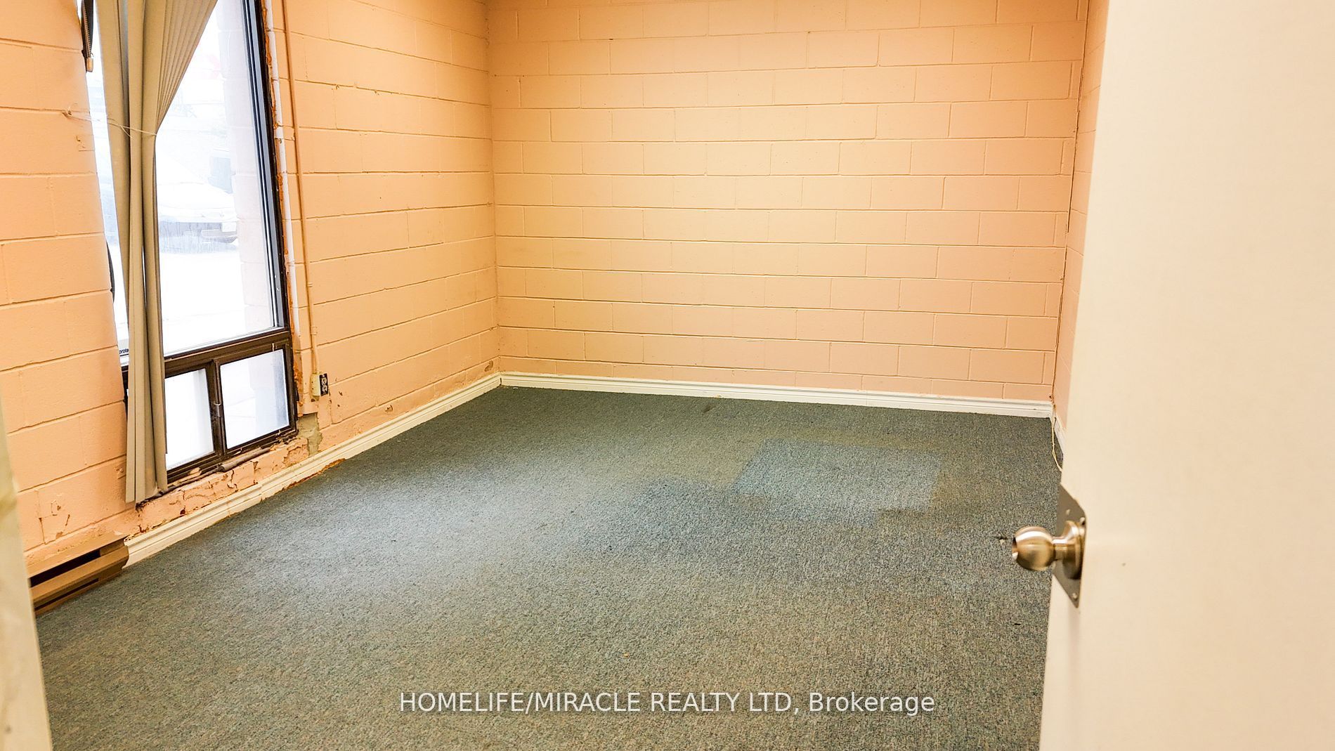 1235 Shawson Drive Property Photo 8