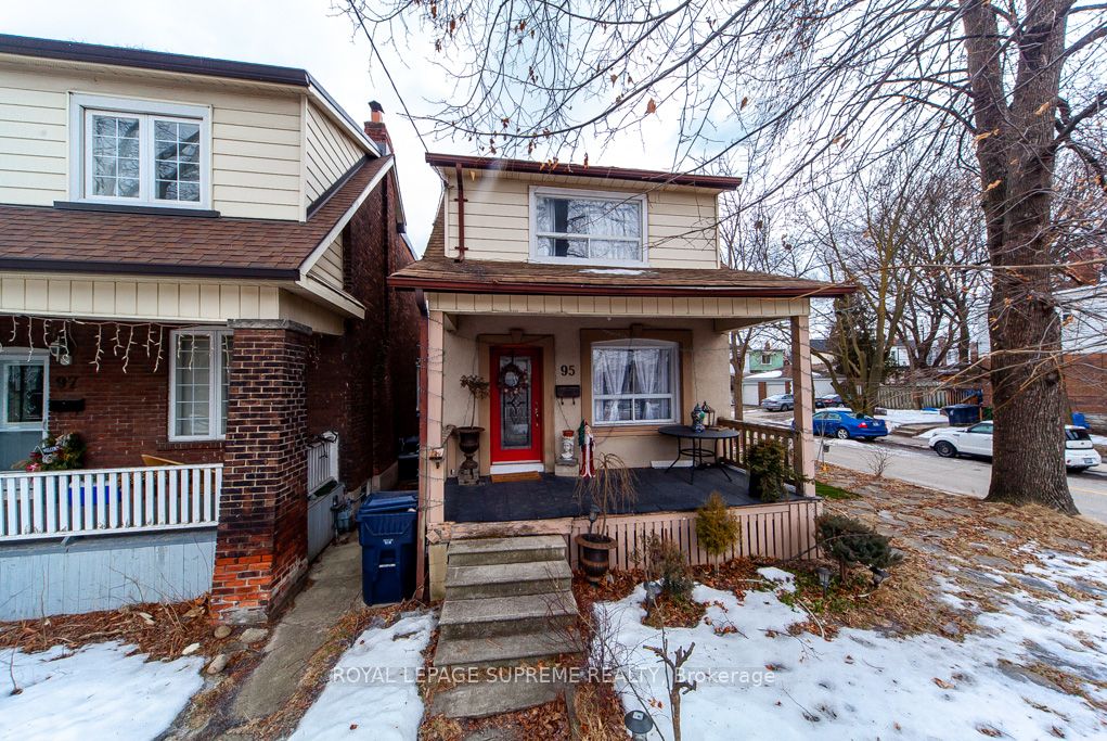 95 Silverthorn Avenue Property Photo