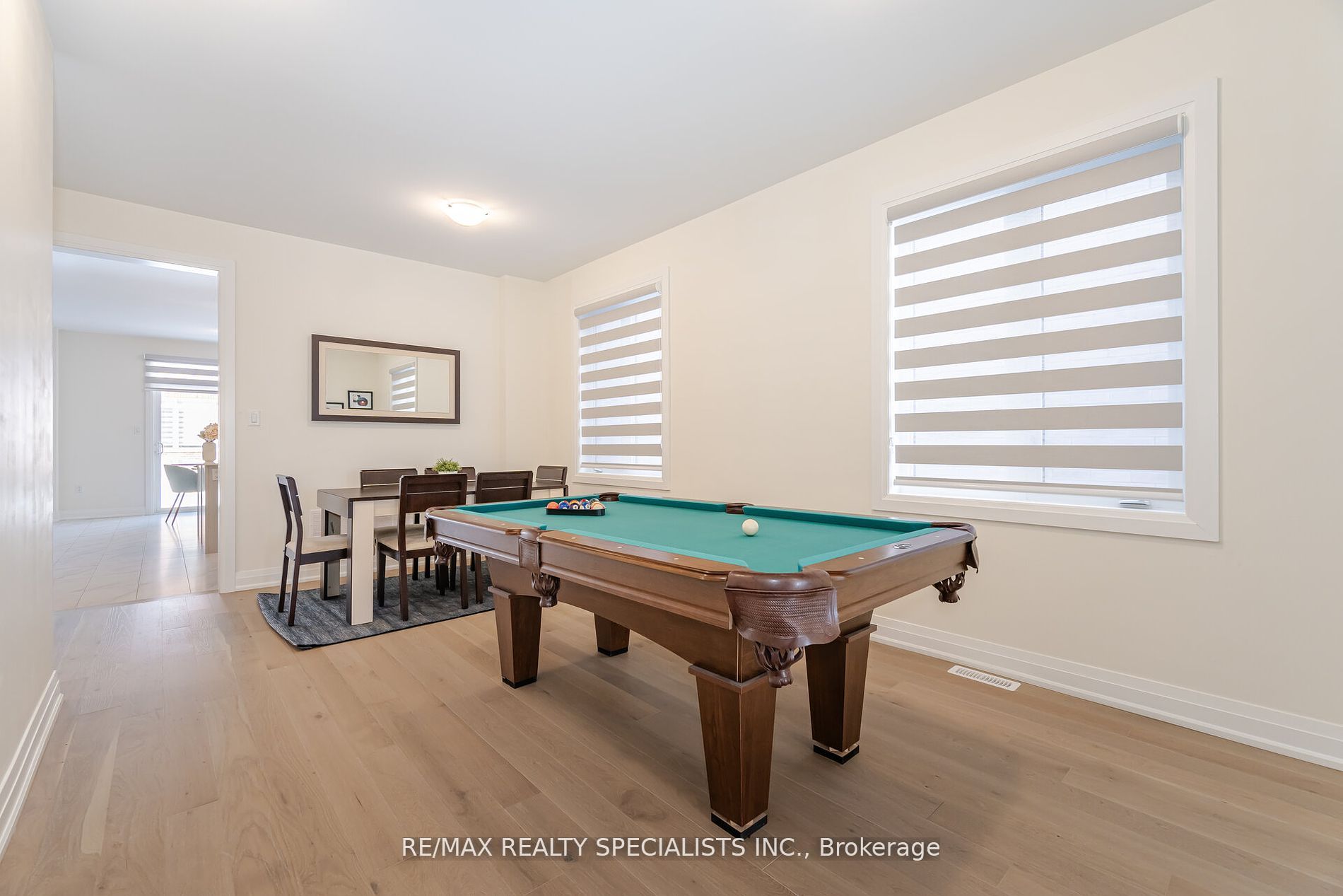 18 Eastman Drive Property Photo 6