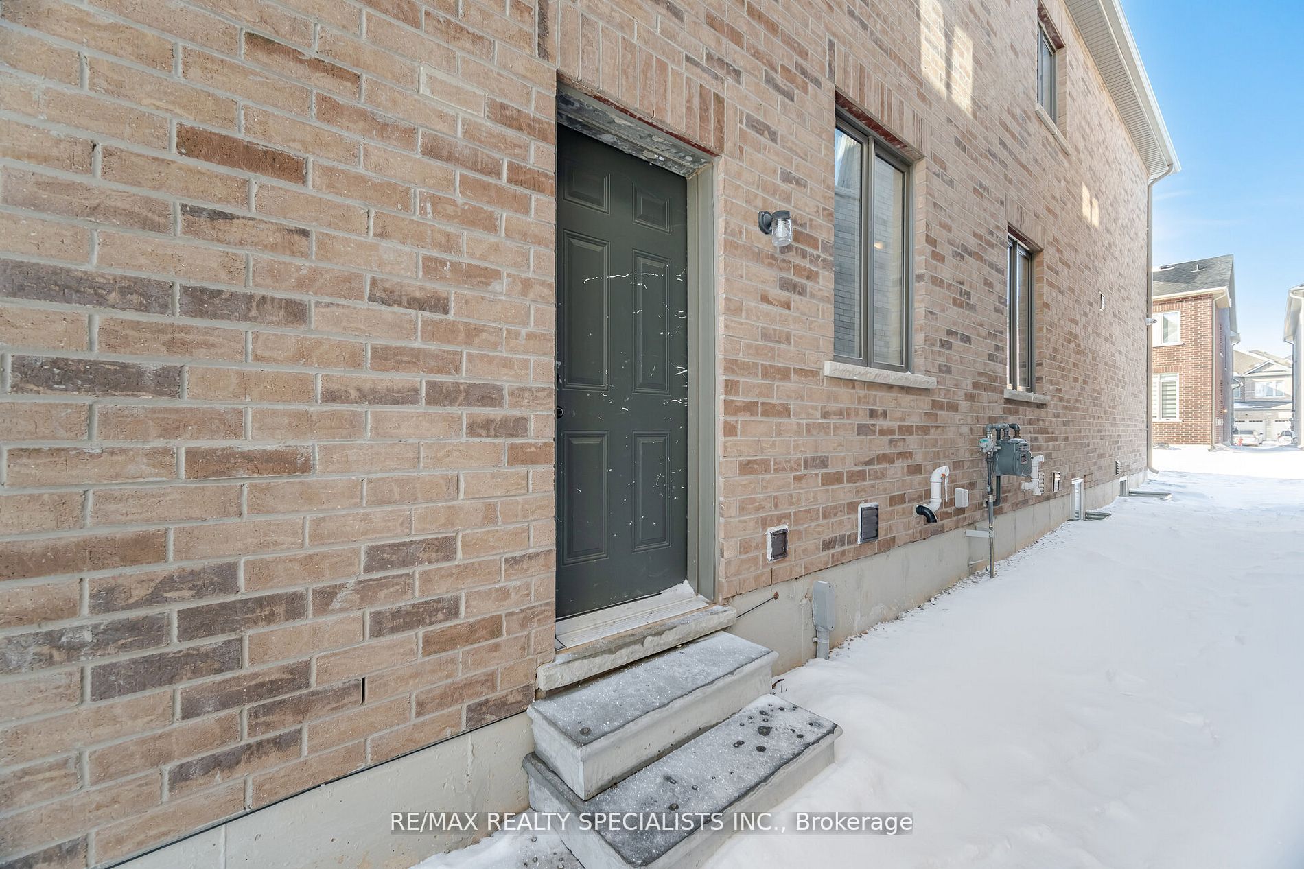 18 Eastman Drive Property Photo 31
