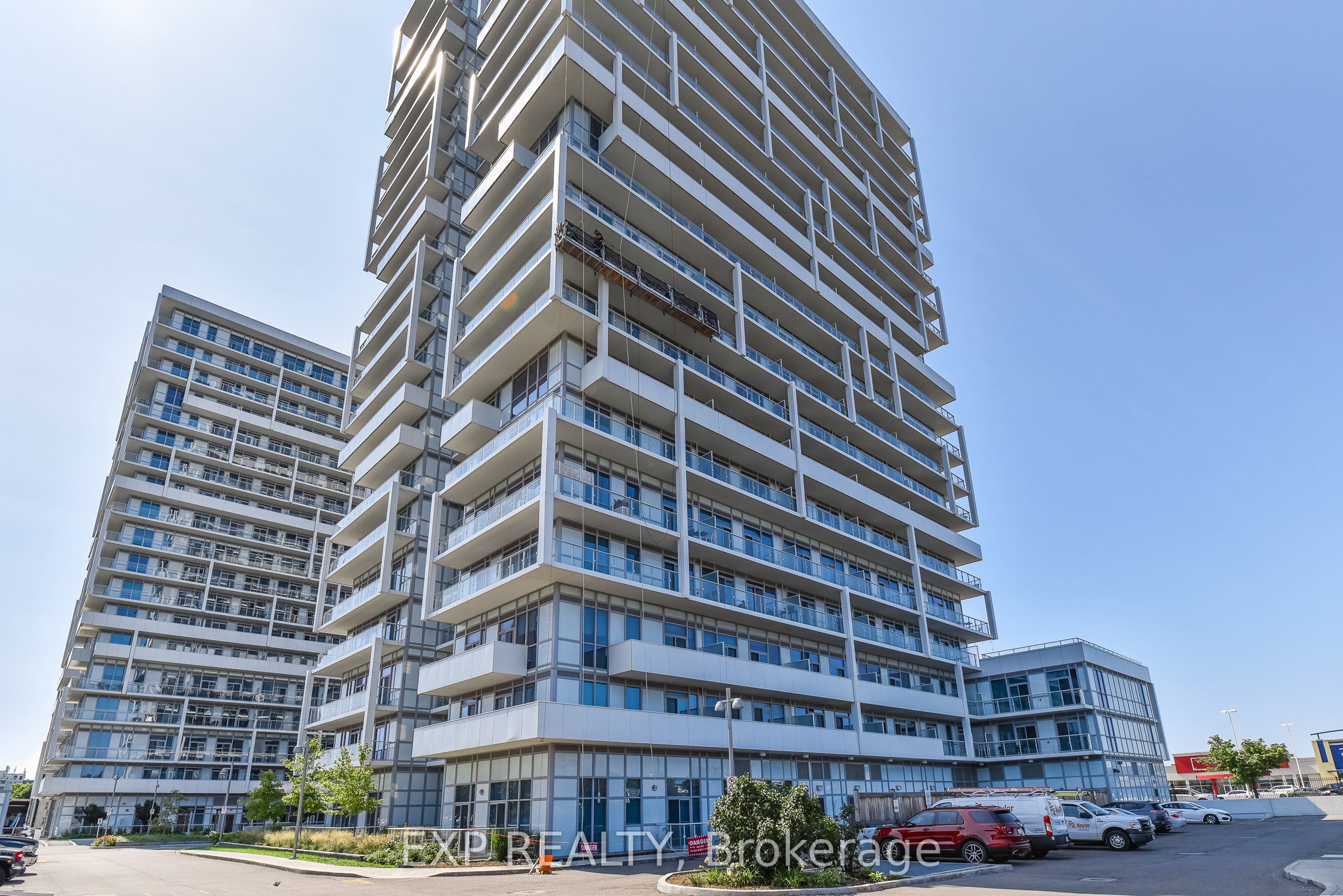#227 - 65 Speers Road Property Photo