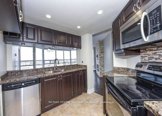 250 Webb Drive 1506 Property Photo 9
