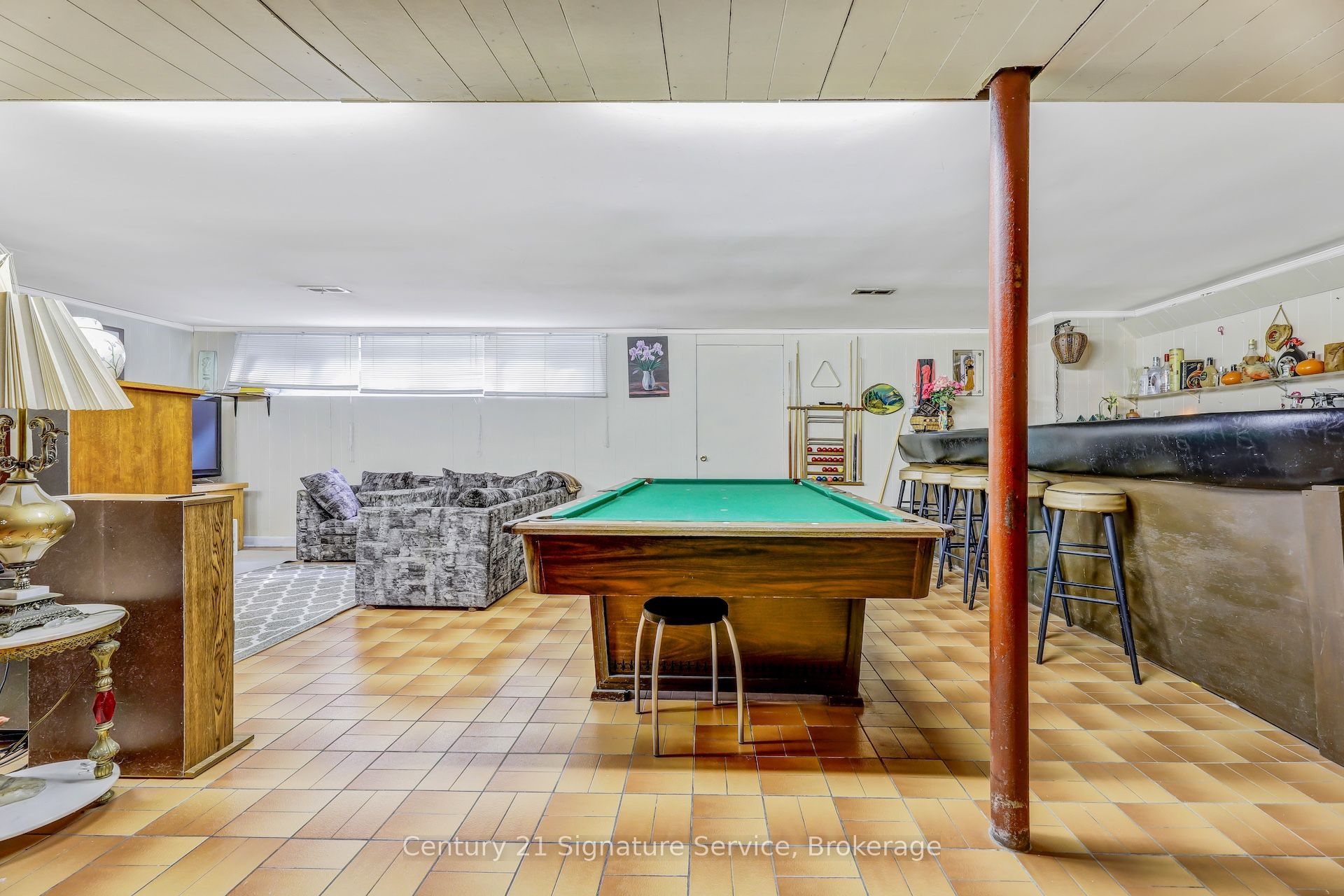 8026 Mayfield Road Property Photo 26