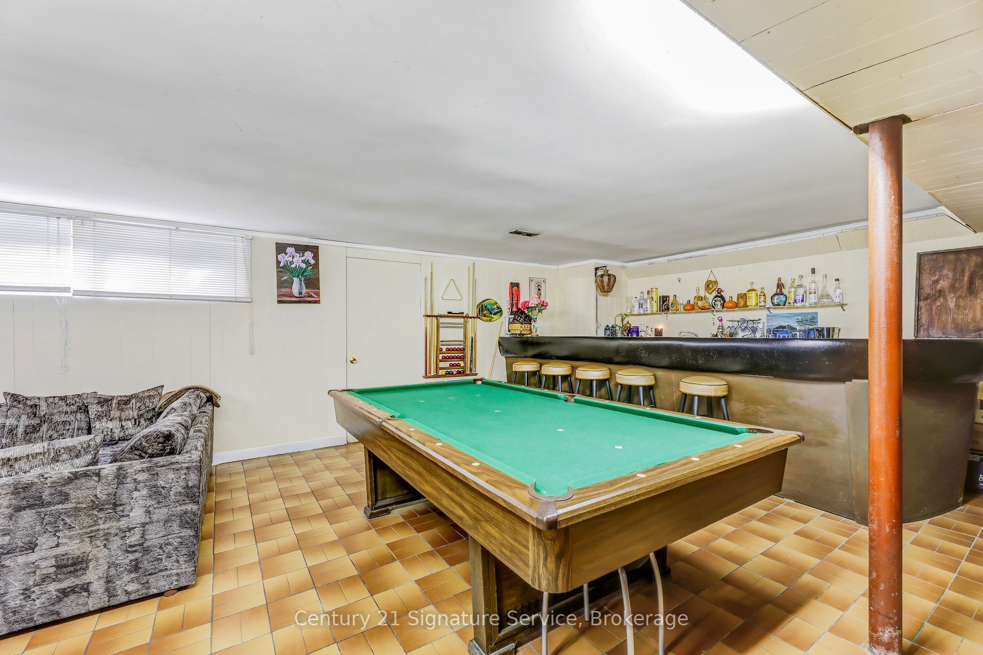 8026 Mayfield Road Property Photo 27