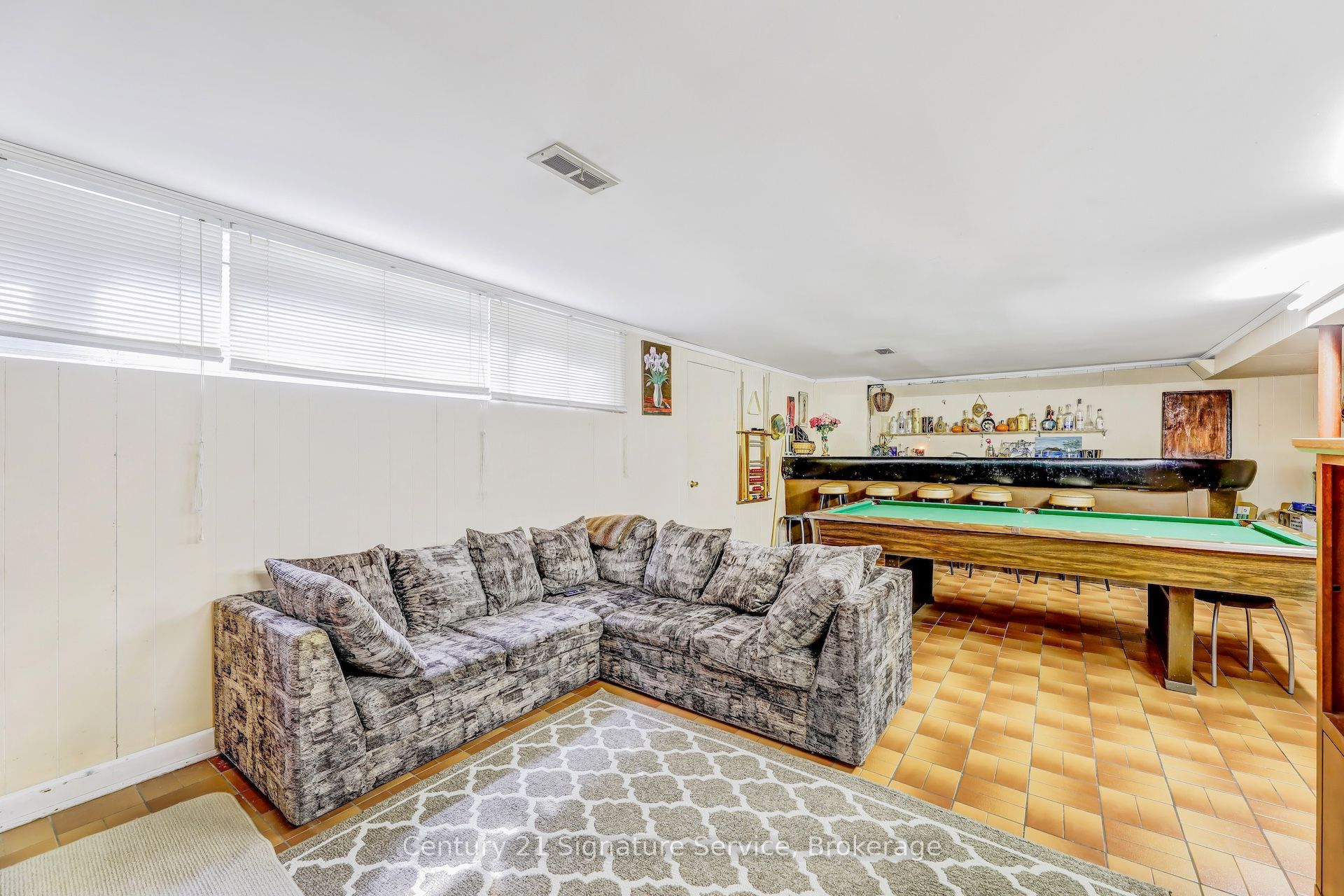 8026 Mayfield Road Property Photo 29