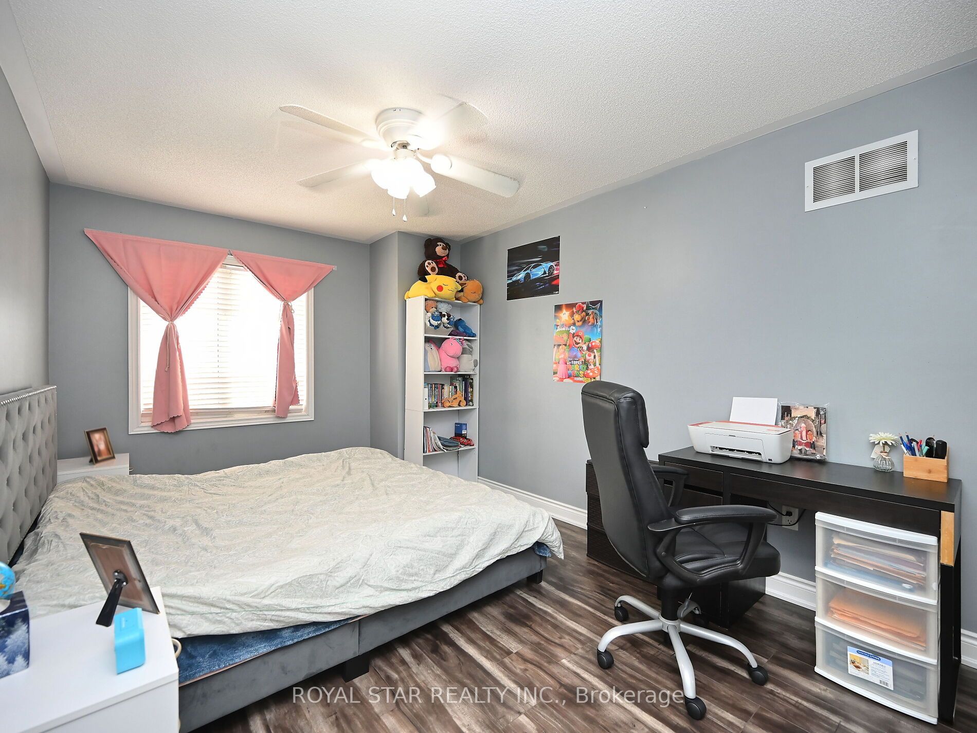 33 Alice Spring Crescent Property Photo 25