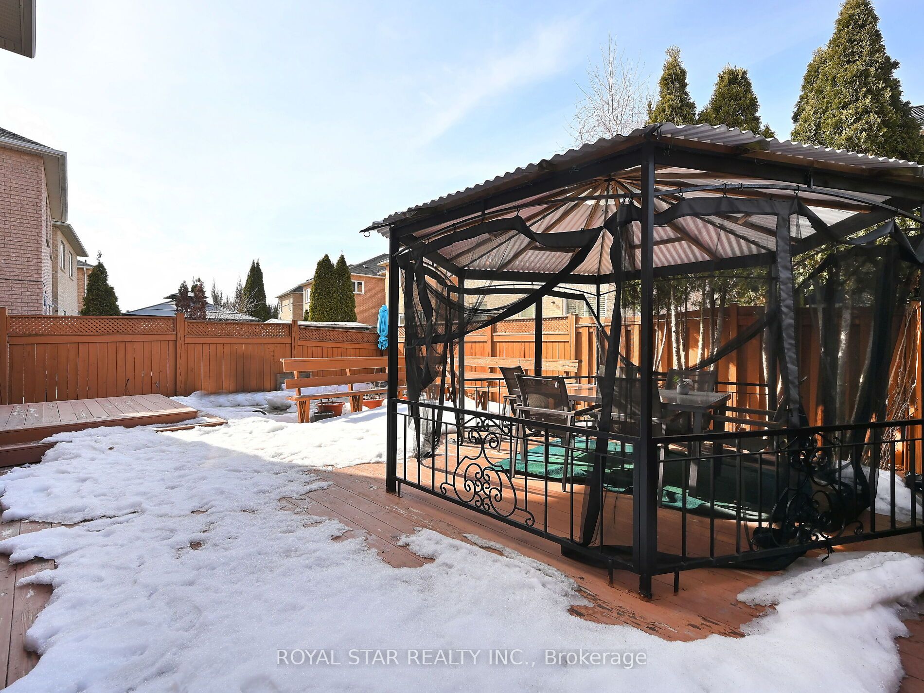 33 Alice Spring Crescent Property Photo 44