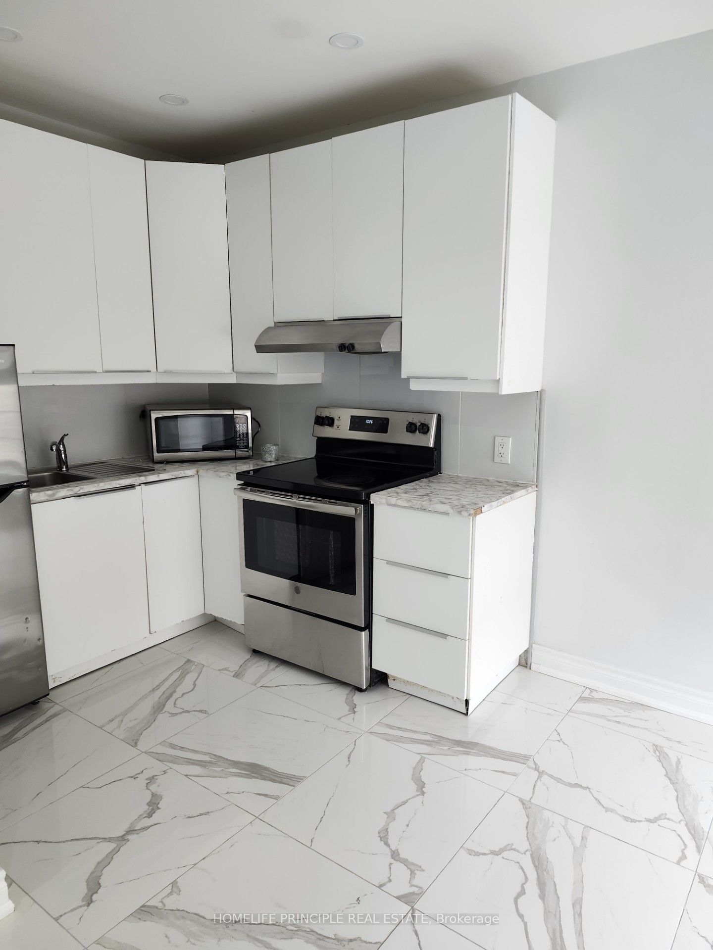 1089 Property Photo 9