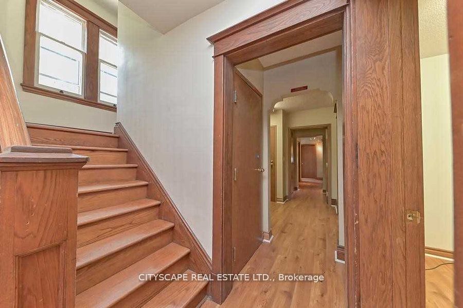 305 Plains Road Property Photo 19