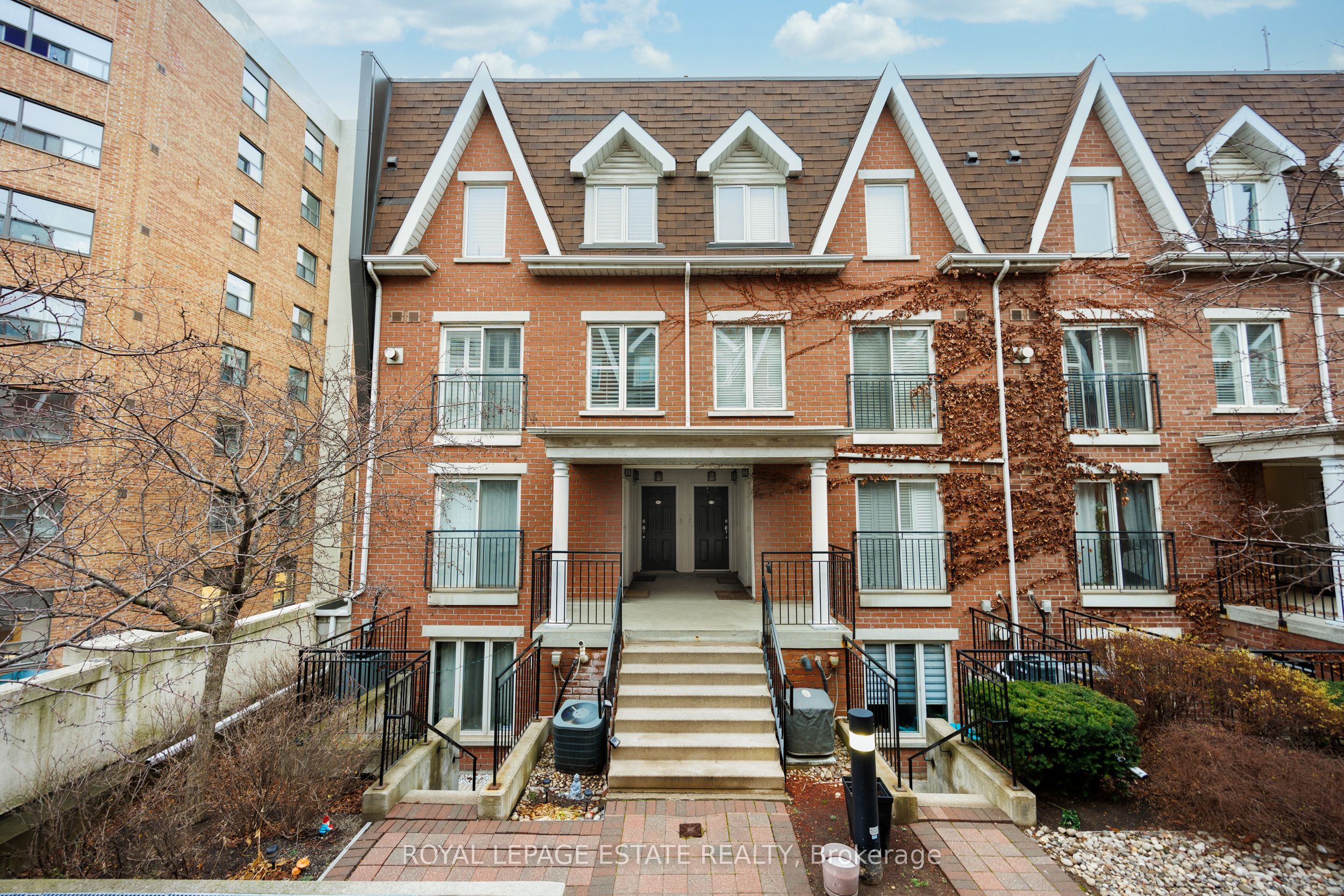 #1203 - 22 Laidlaw Street Property Photo 1