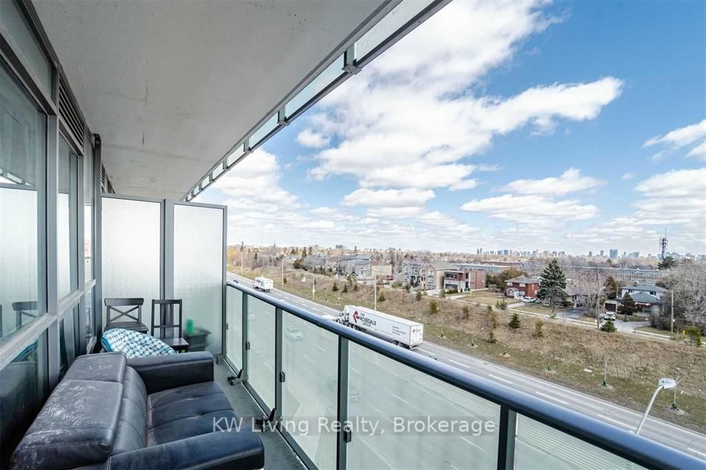 10 De Boers Drive 506 Property Photo 11