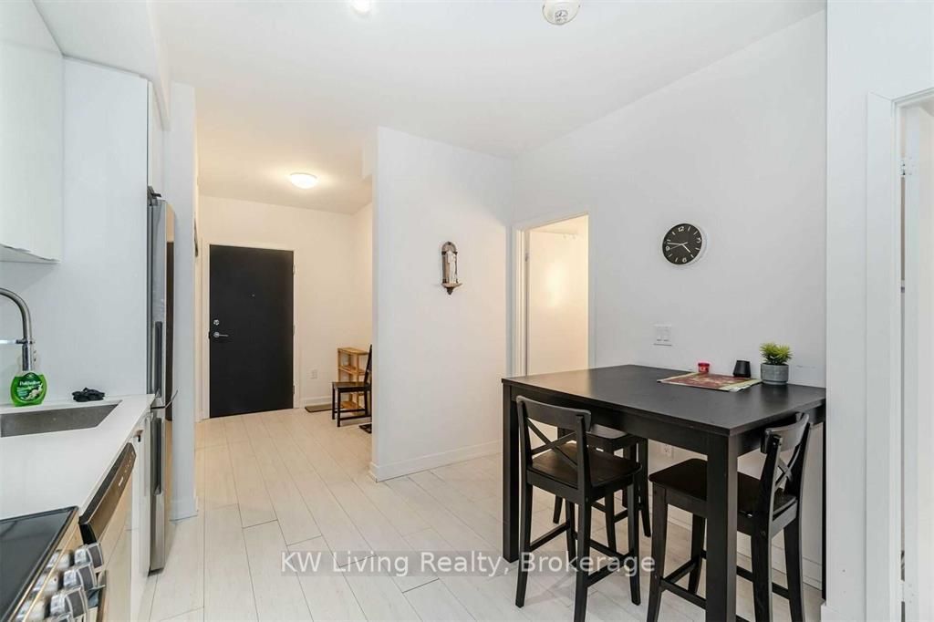 10 De Boers Drive 506 Property Photo 20