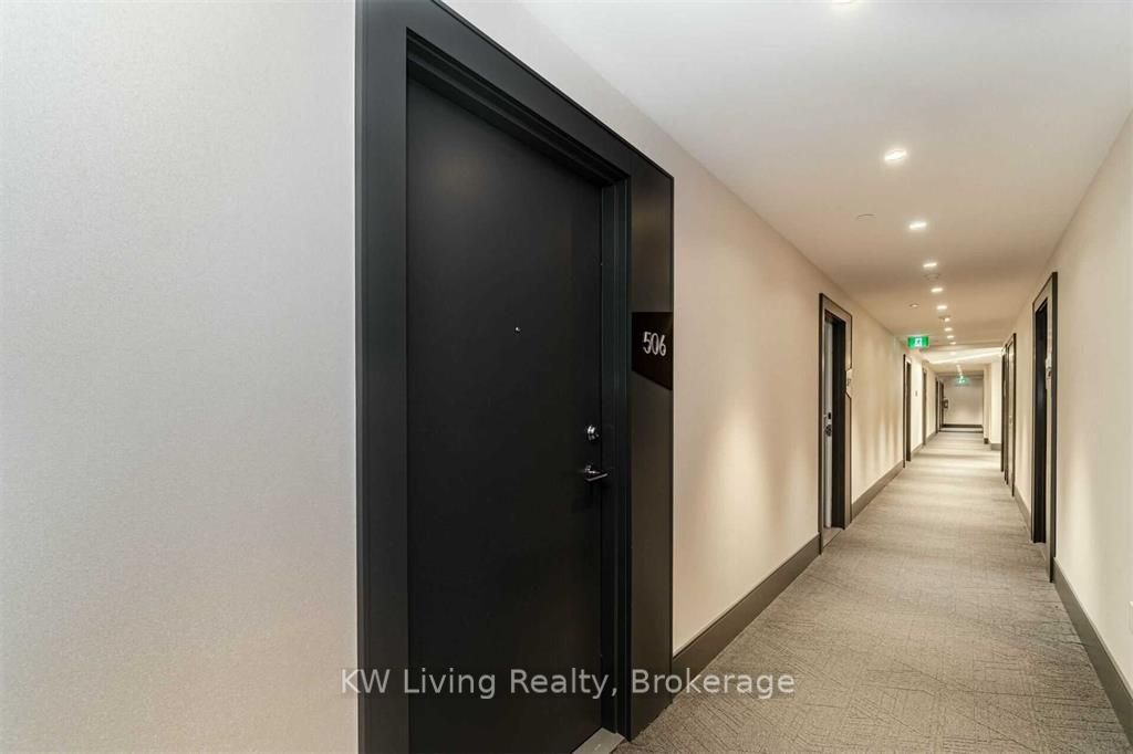 10 De Boers Drive 506 Property Photo 32