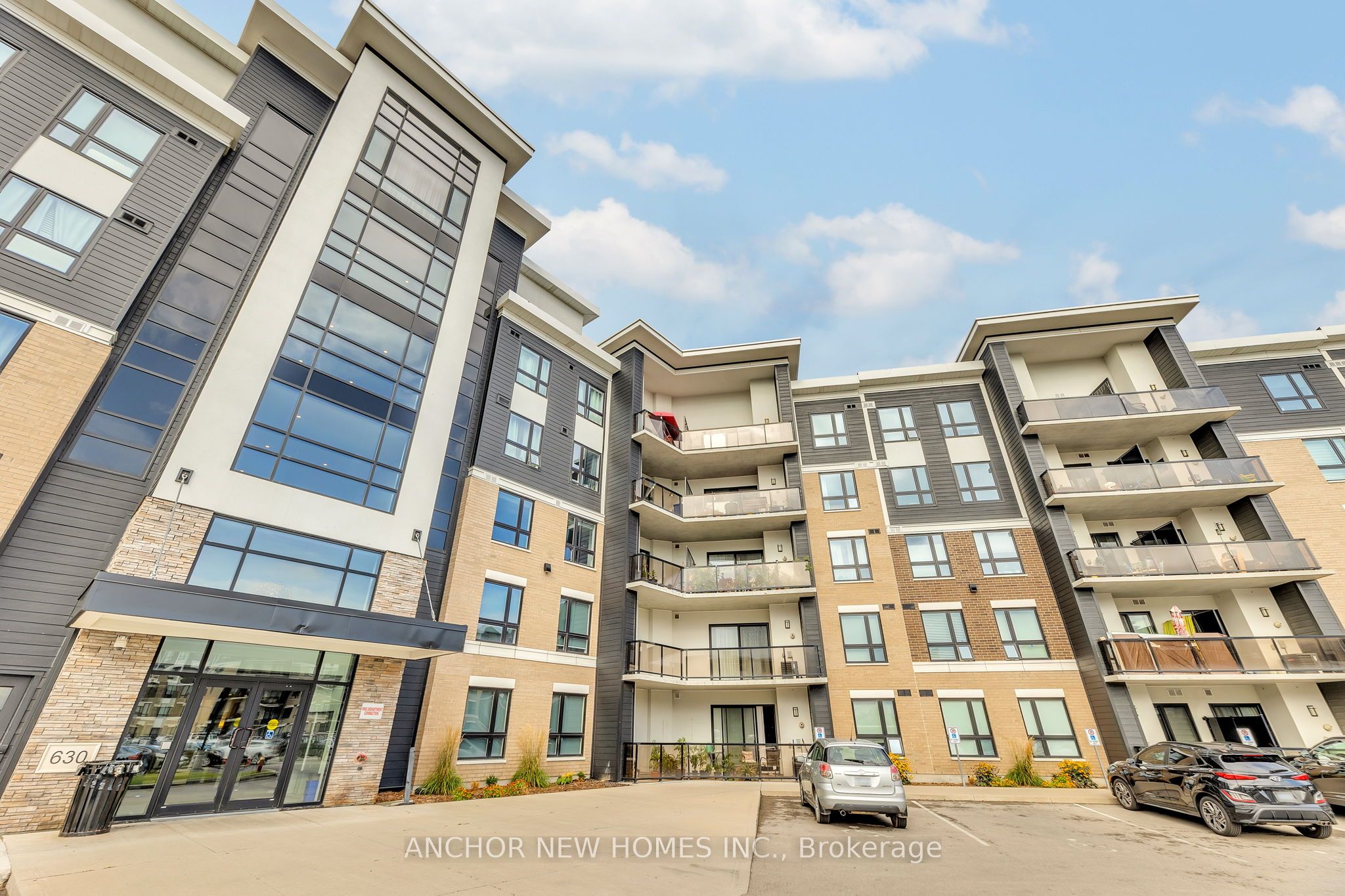 #317 - 630 Sauve Street Property Photo