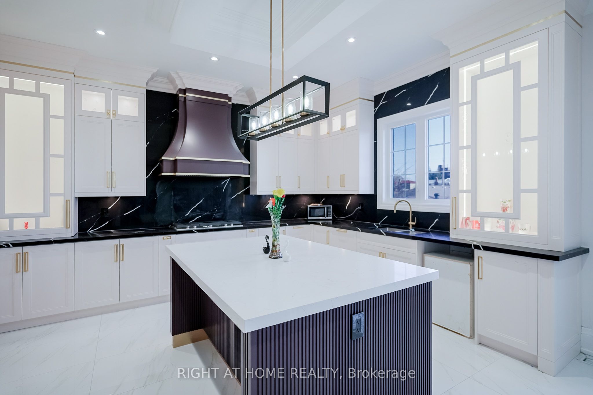 43 William Cragg Drive Property Photo 8