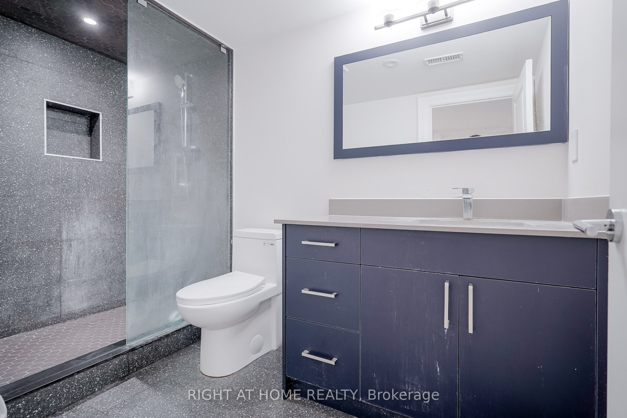 43 William Cragg Drive Property Photo 35