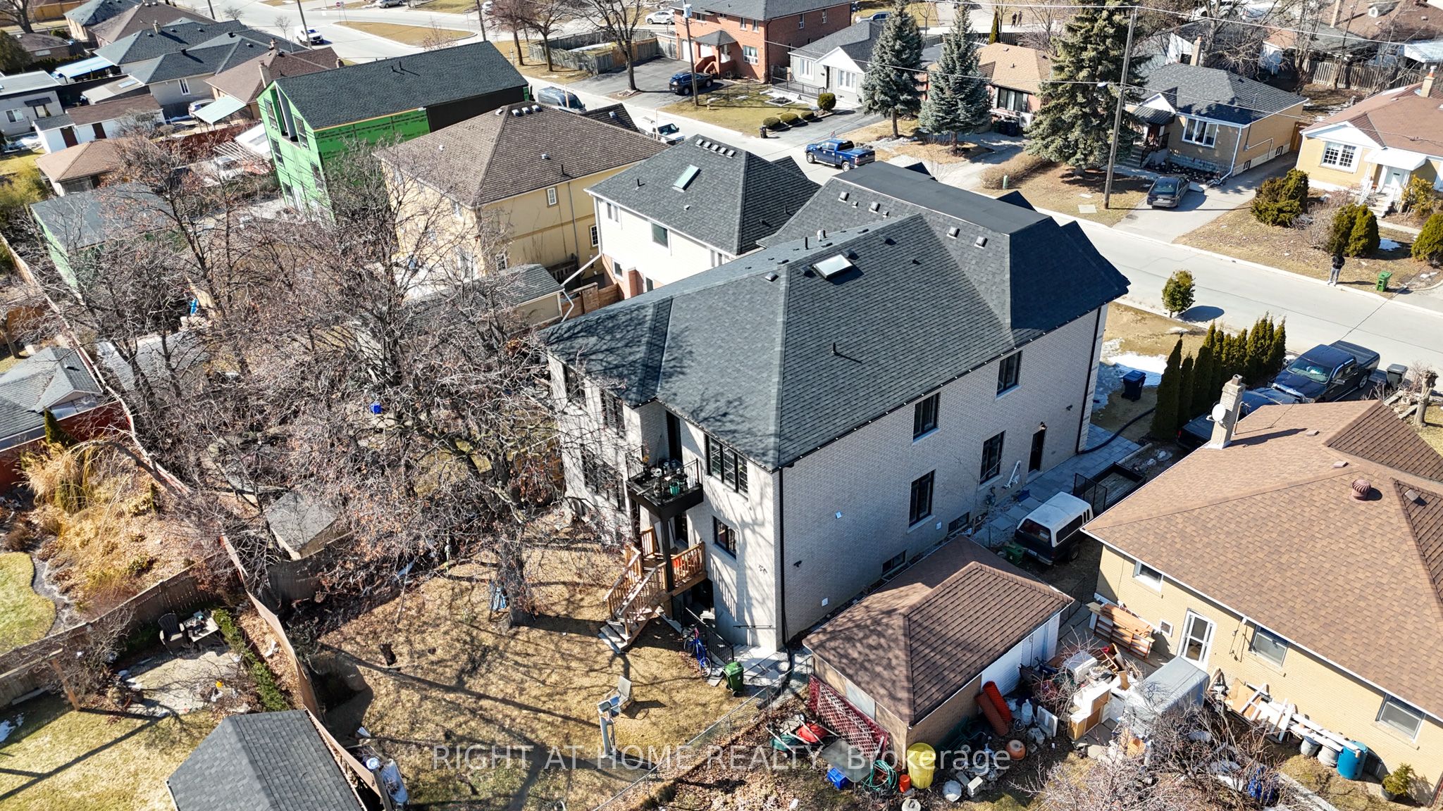 43 William Cragg Drive Property Photo 41