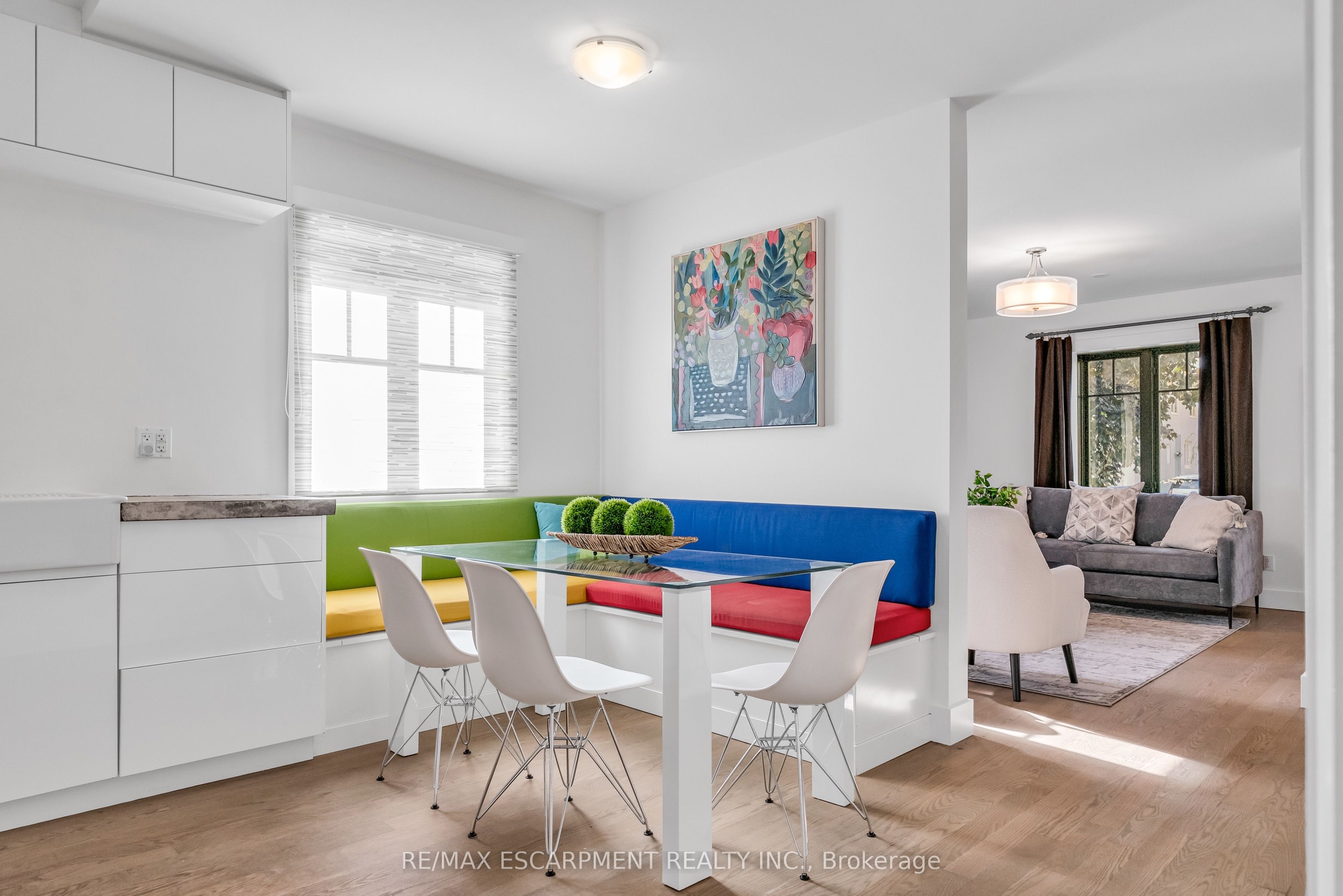 365 Delaware Avenue Property Photo 12