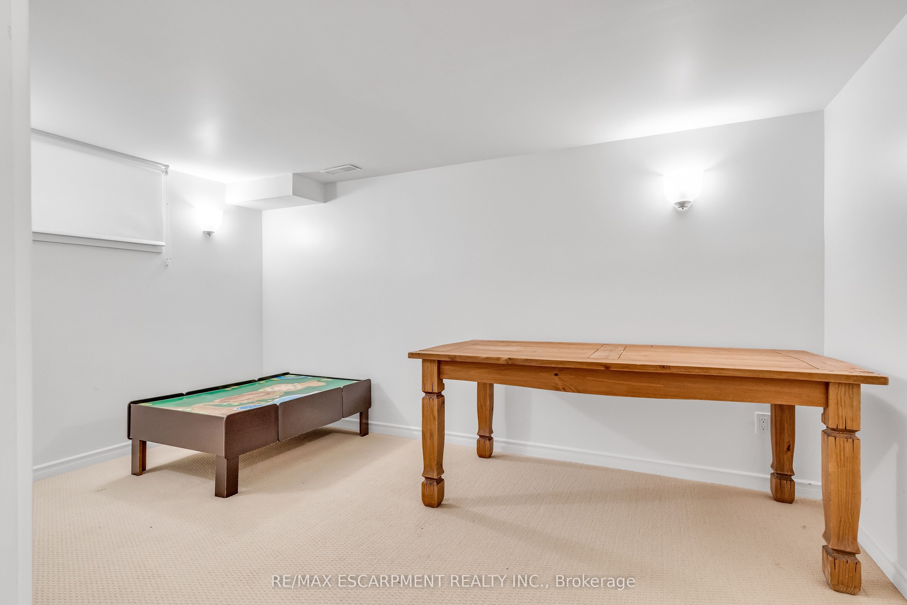 365 Delaware Avenue Property Photo 45