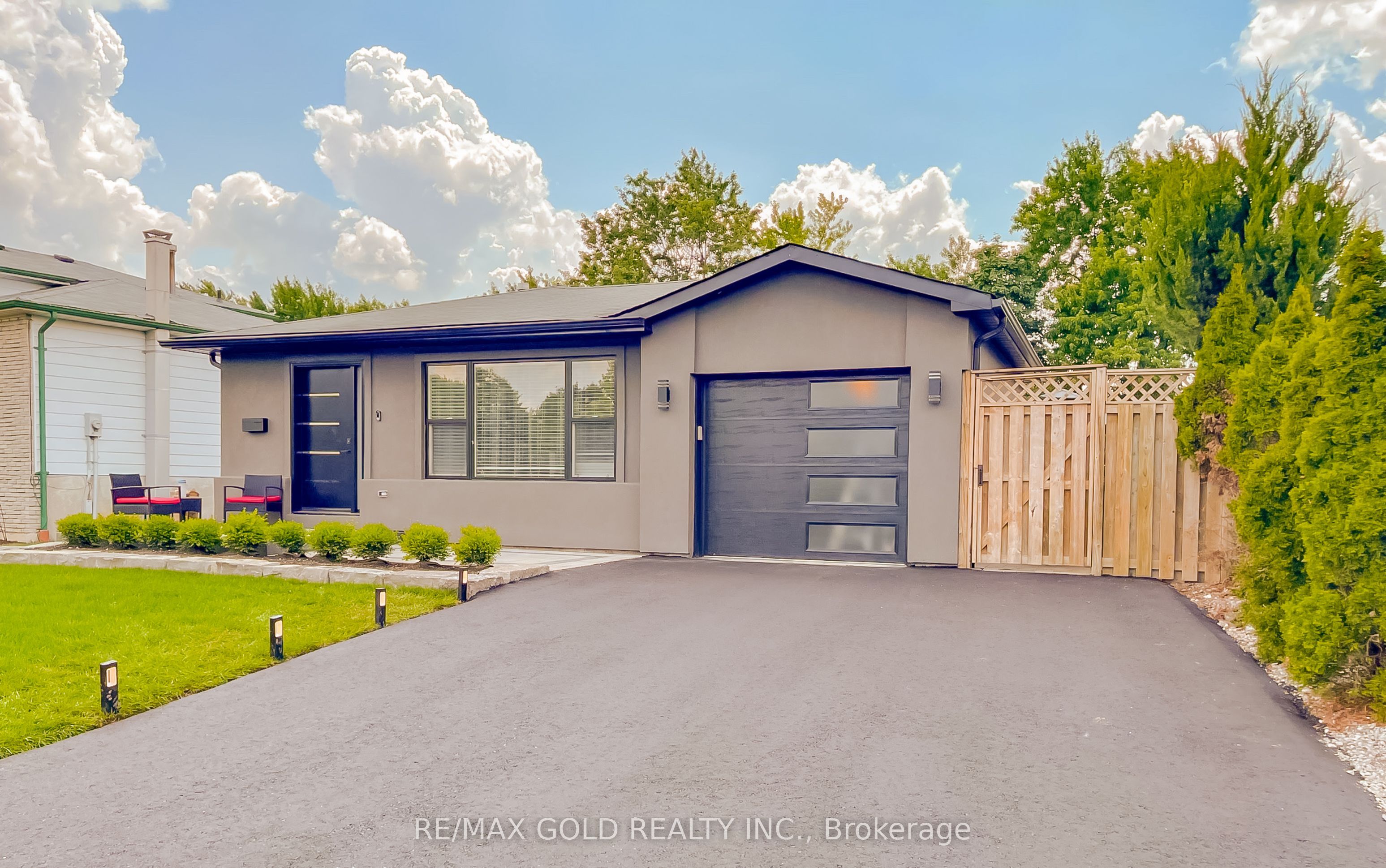 51 Greenbriar Road Property Photo 1
