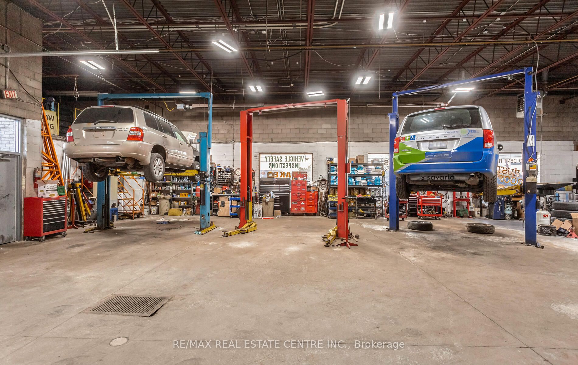 #1 - 1730 Steeles Avenue Property Photo 14