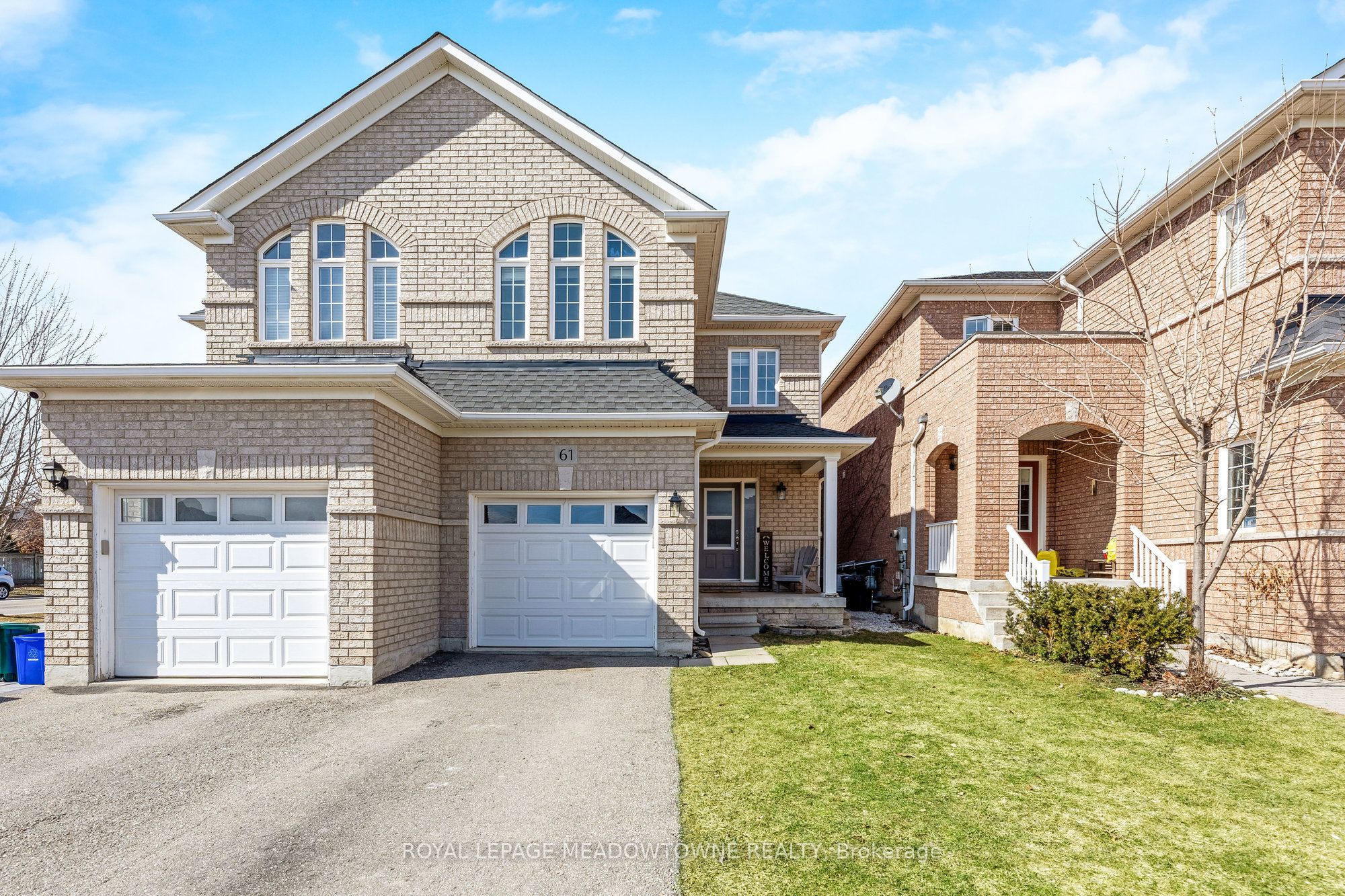 61 Woodcote Crescent Property Photo