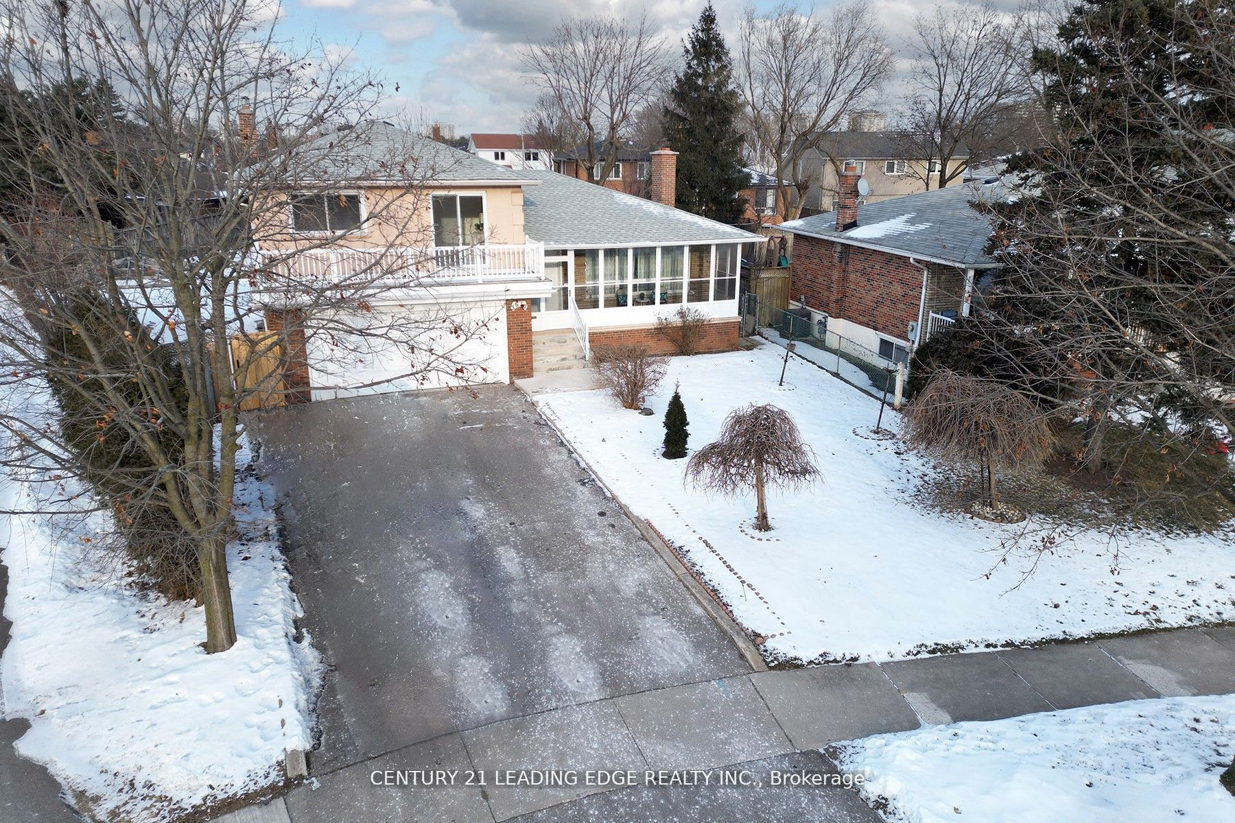 3651 Broomhill Crescent Property Photo 3