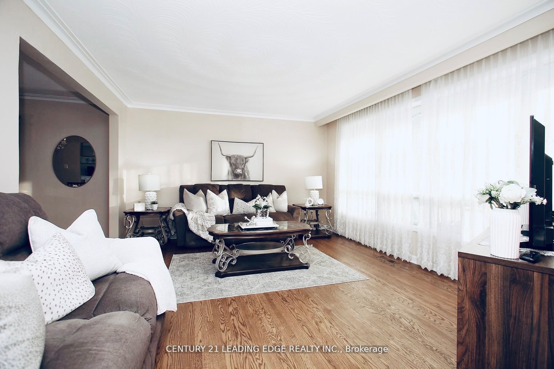 3651 Broomhill Crescent Property Photo 6