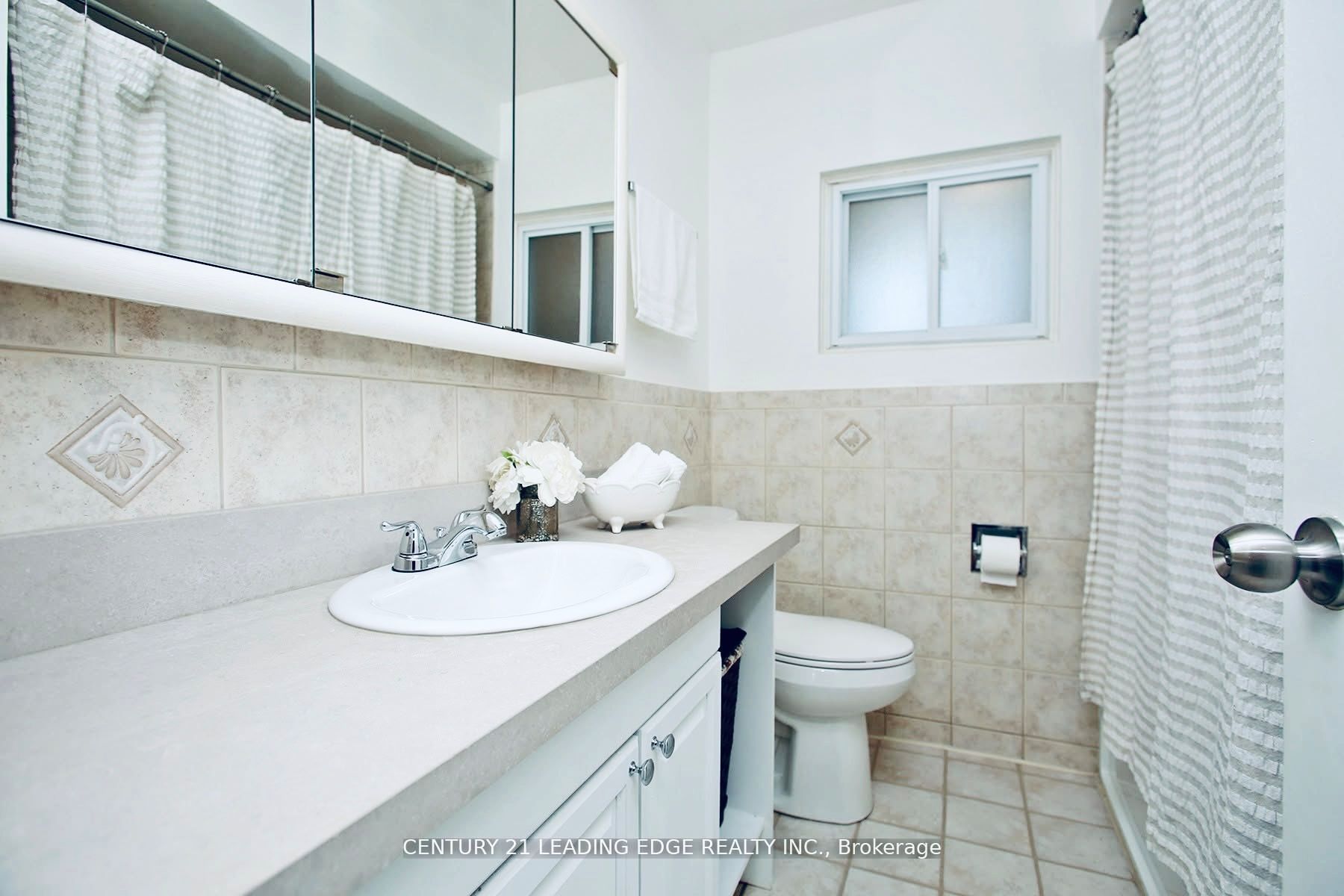 3651 Broomhill Crescent Property Photo 23