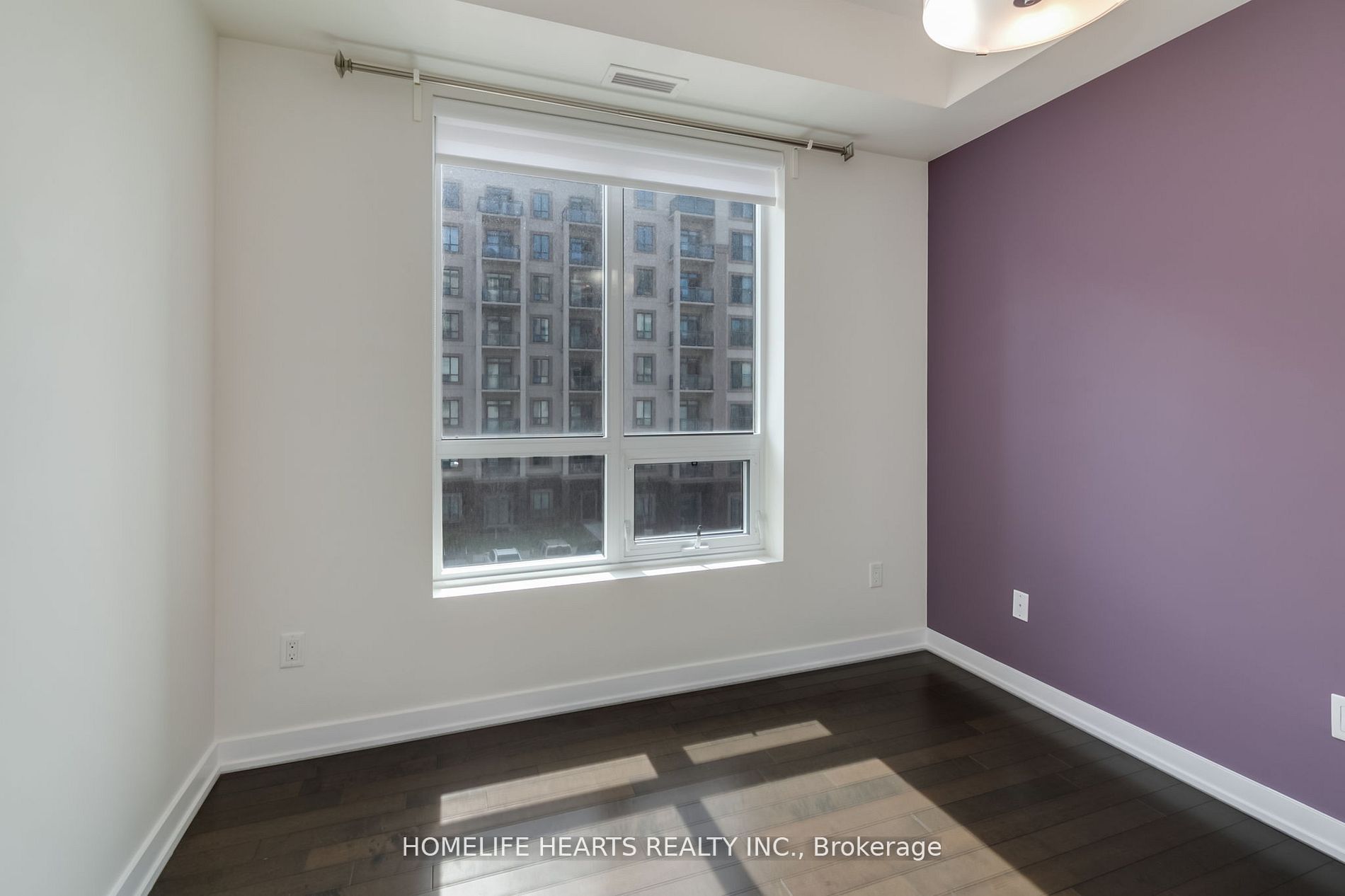 #303 - 2486 Old Bronte Road Property Photo 22