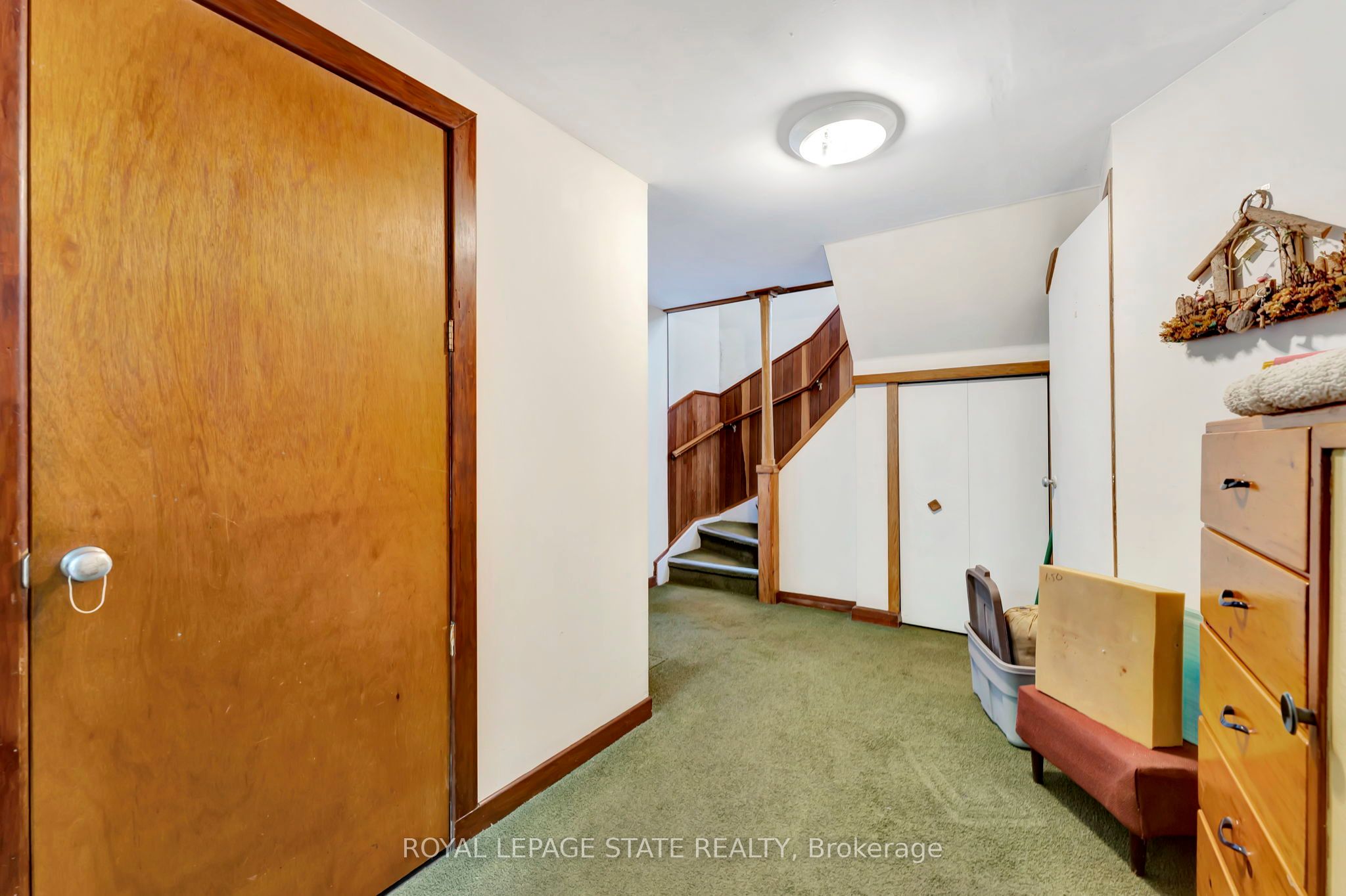 429 Norrie Crescent Property Photo 17