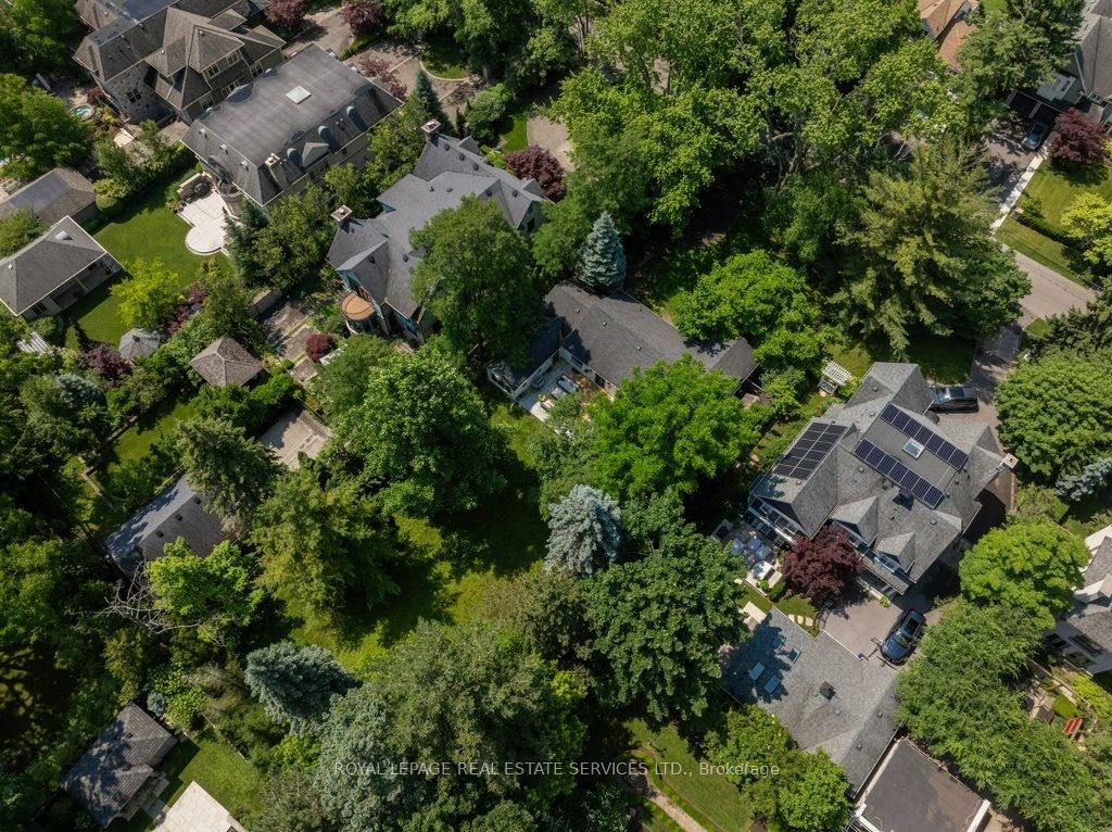 81 Chartwell Road Property Photo 11
