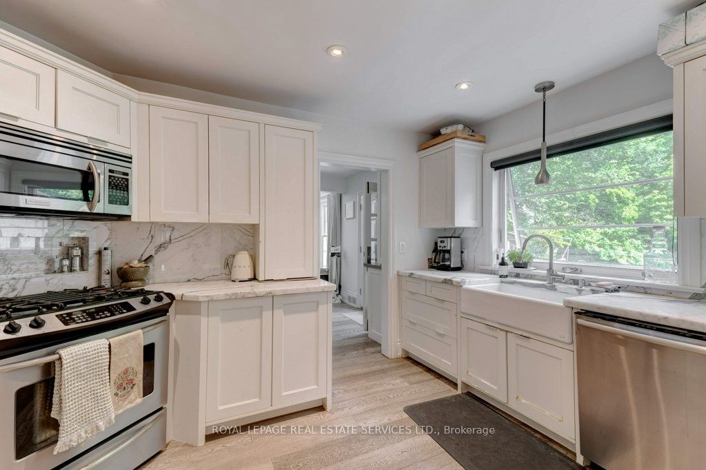 81 Chartwell Road Property Photo 30
