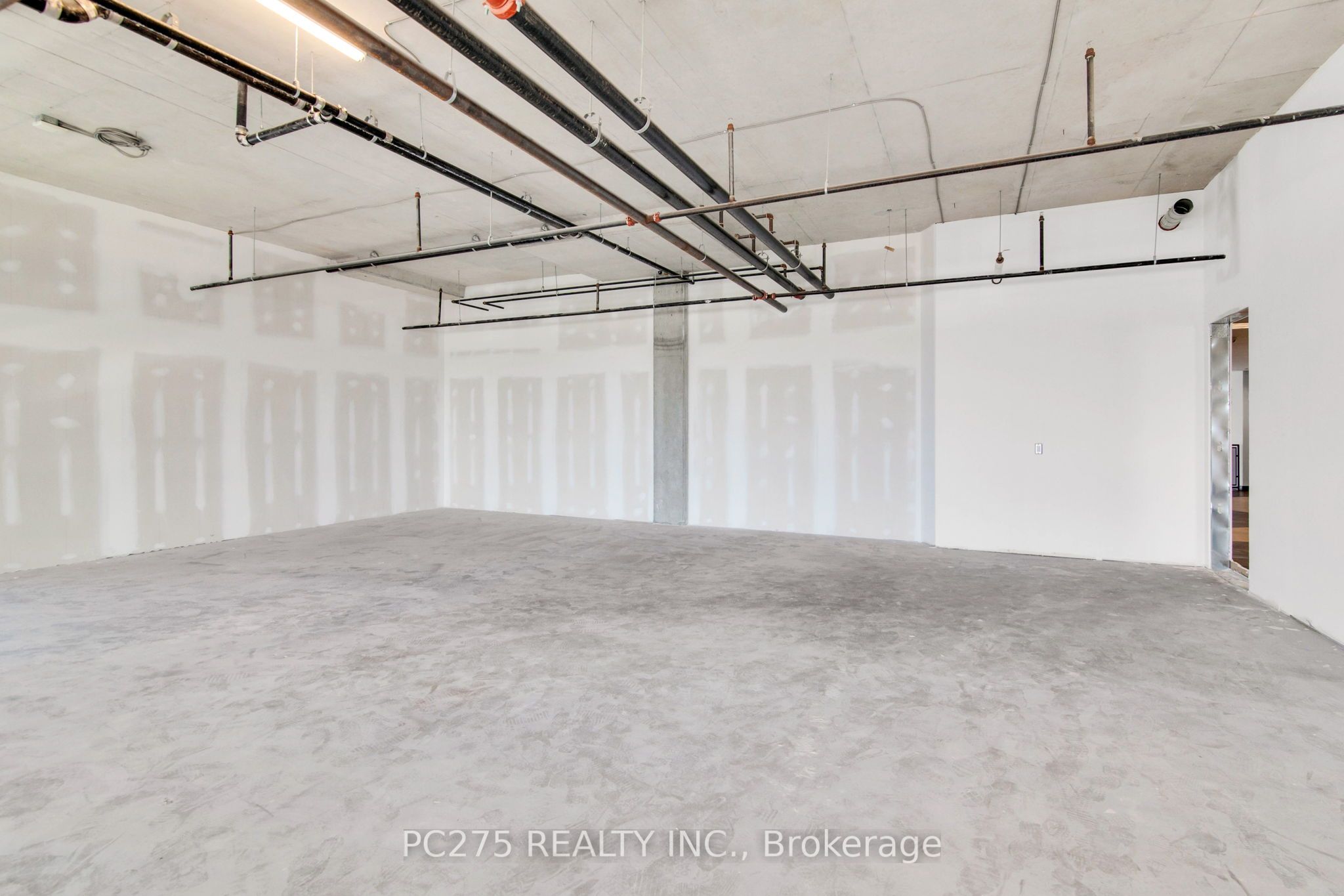 #201 - 1275 Finch Avenue Property Photo 10