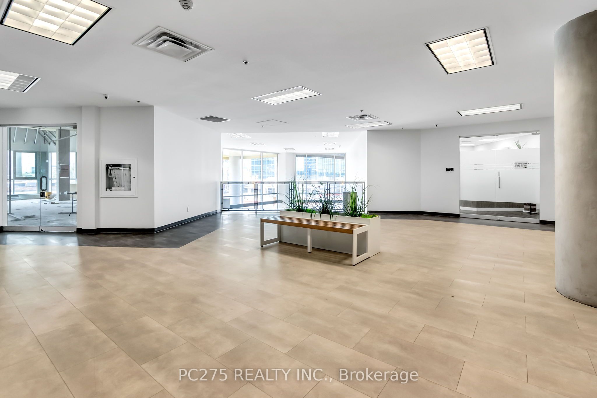 #201 - 1275 Finch Avenue Property Photo 27