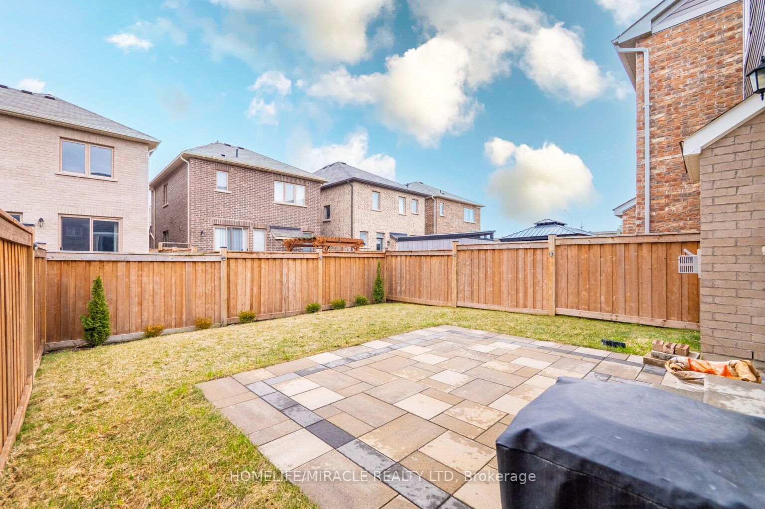 569 Fir Court Property Photo 20