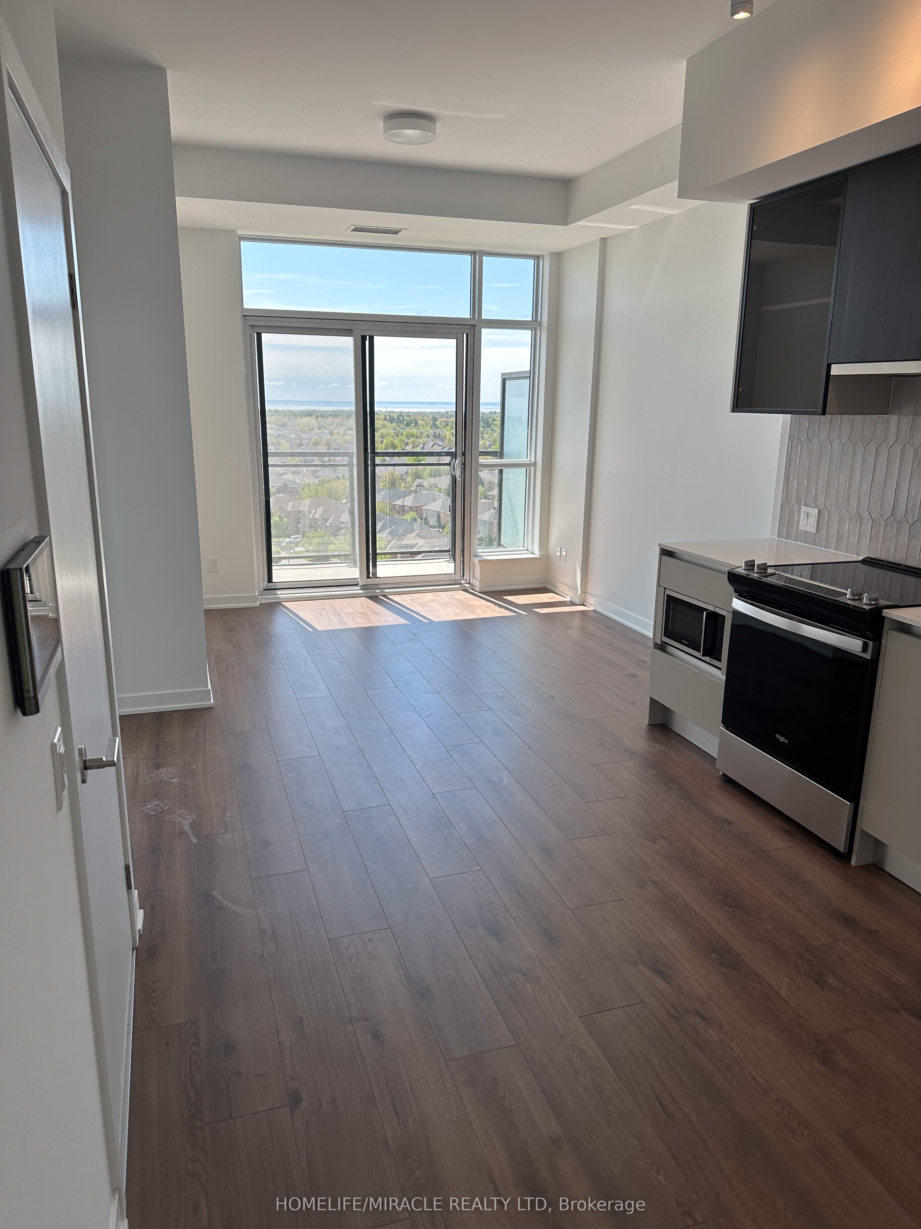 #ph15 - 405 Dundas Street Property Photo 1