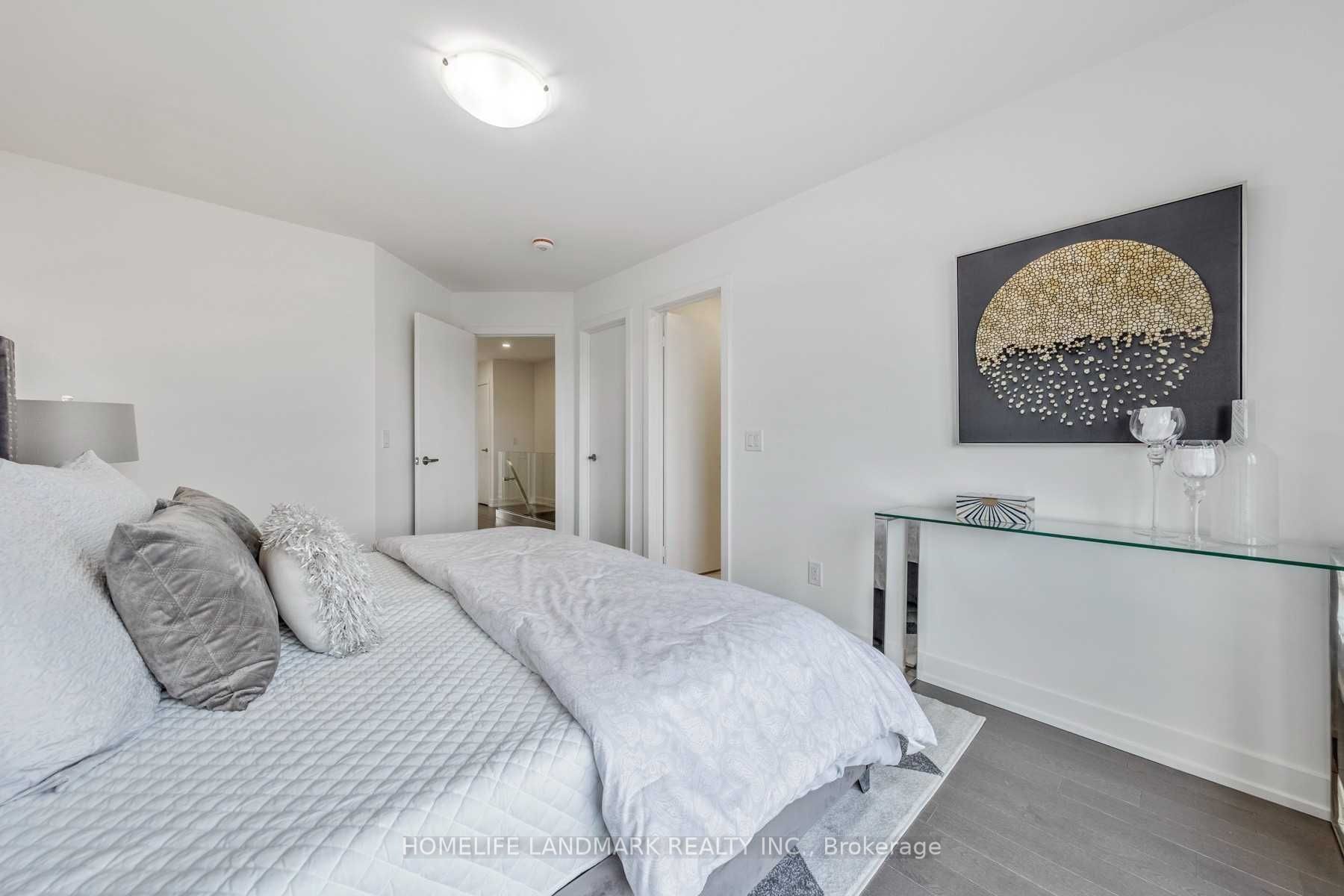 609c Harvie Avenue Property Photo 20