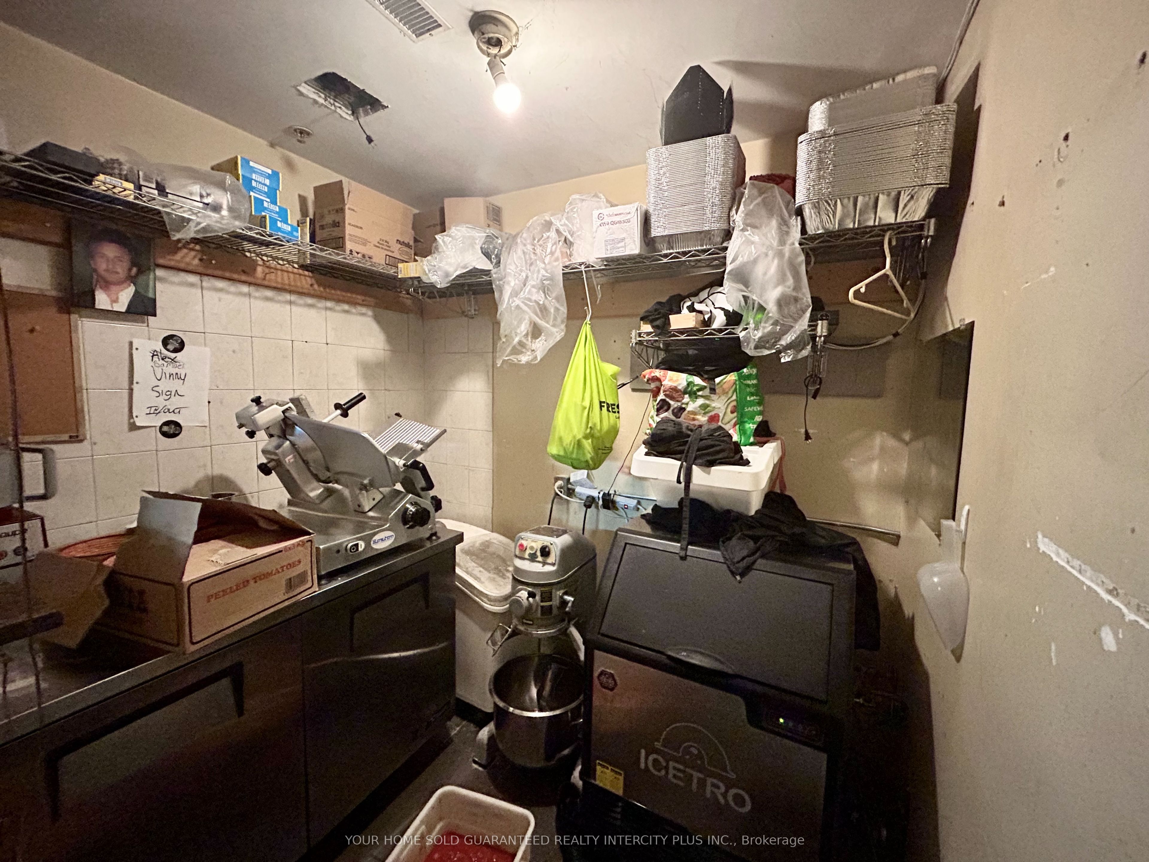 #101 - 130 Thomas Street Property Photo 21