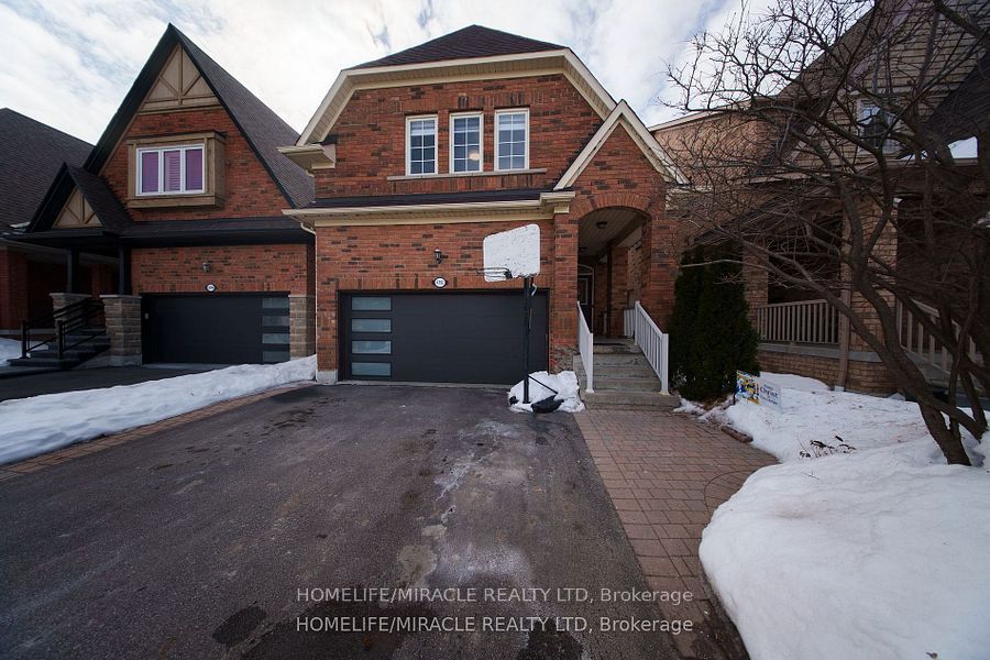 4792 Glasshill Grove Property Photo 1