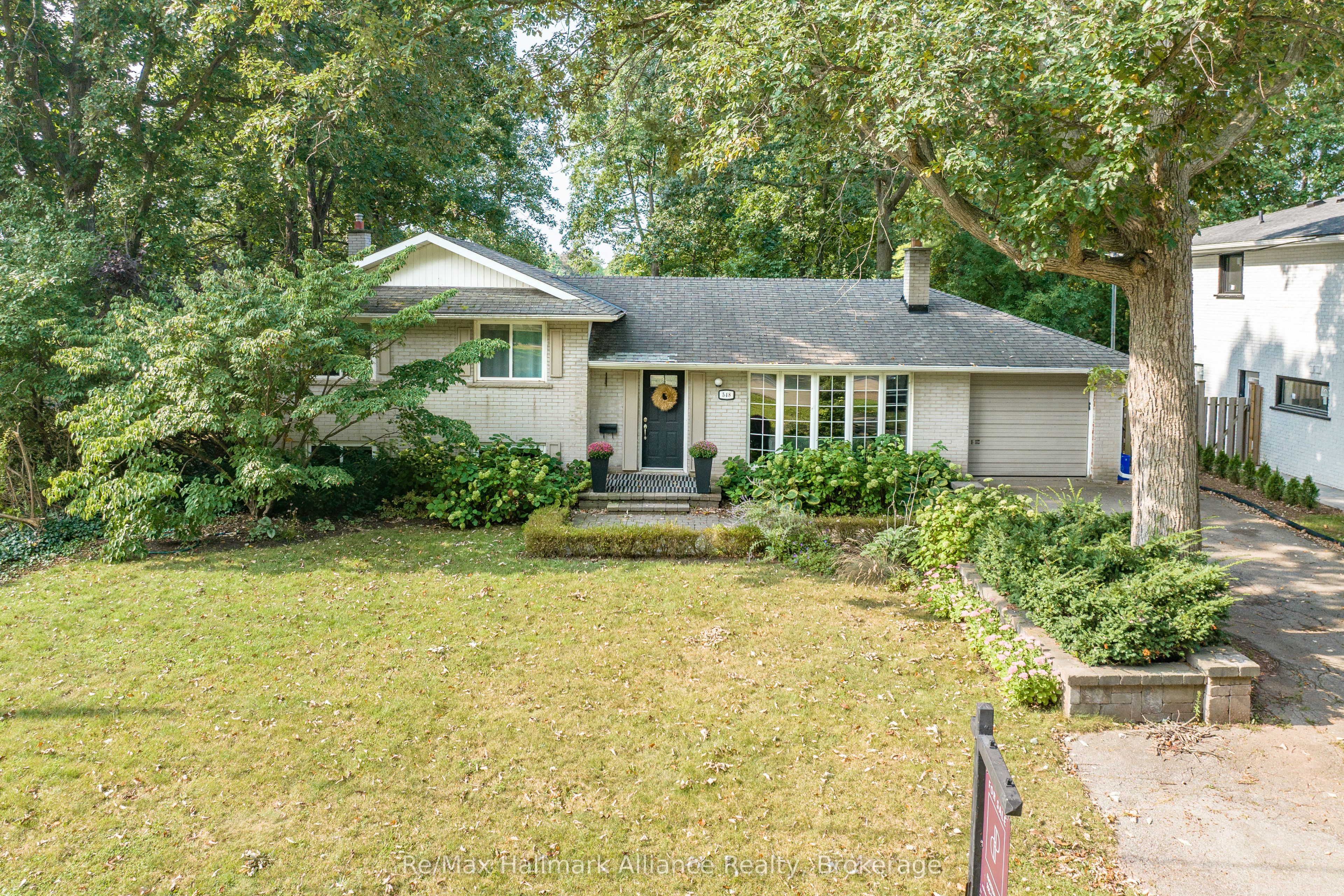 548 Swann Dr Property Photo